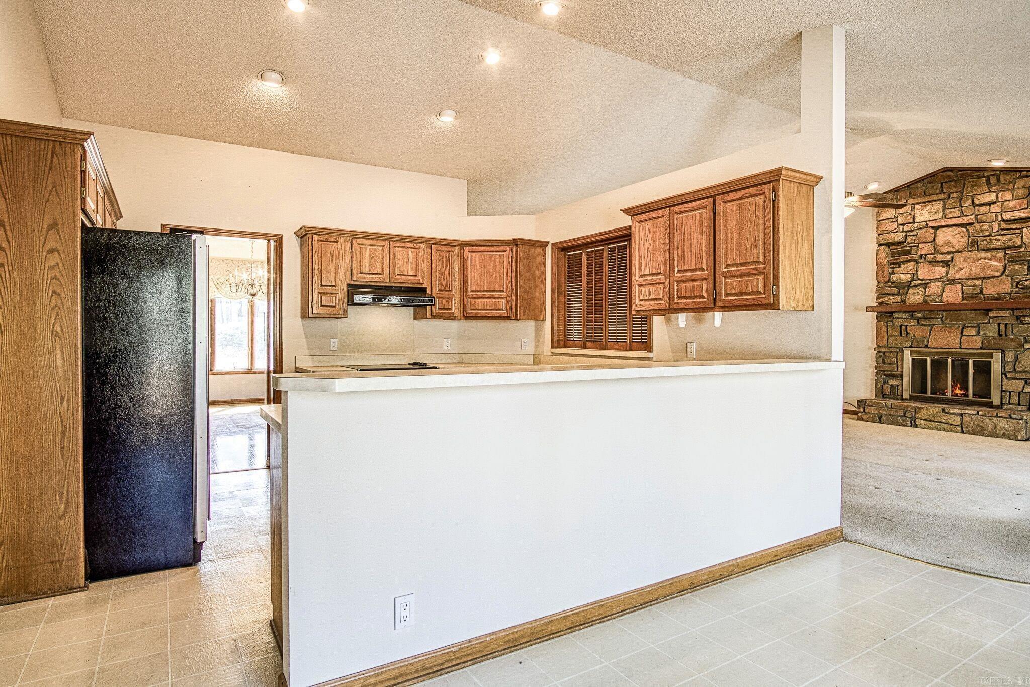 2  Resplandor Place  Hot Springs Village, AR