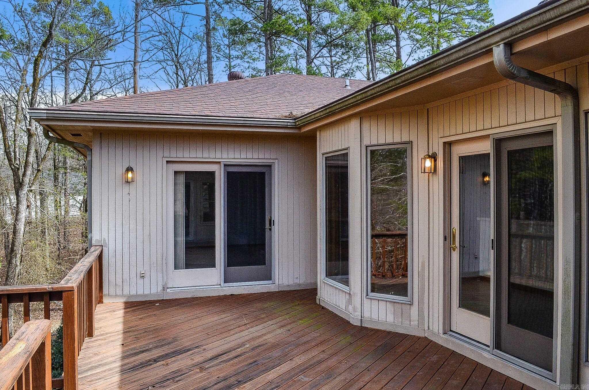 2  Resplandor Place  Hot Springs Village, AR