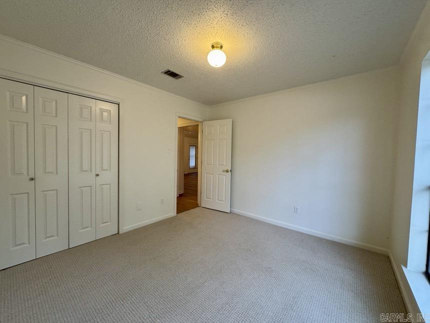 2204  Raintree  Bryant, AR