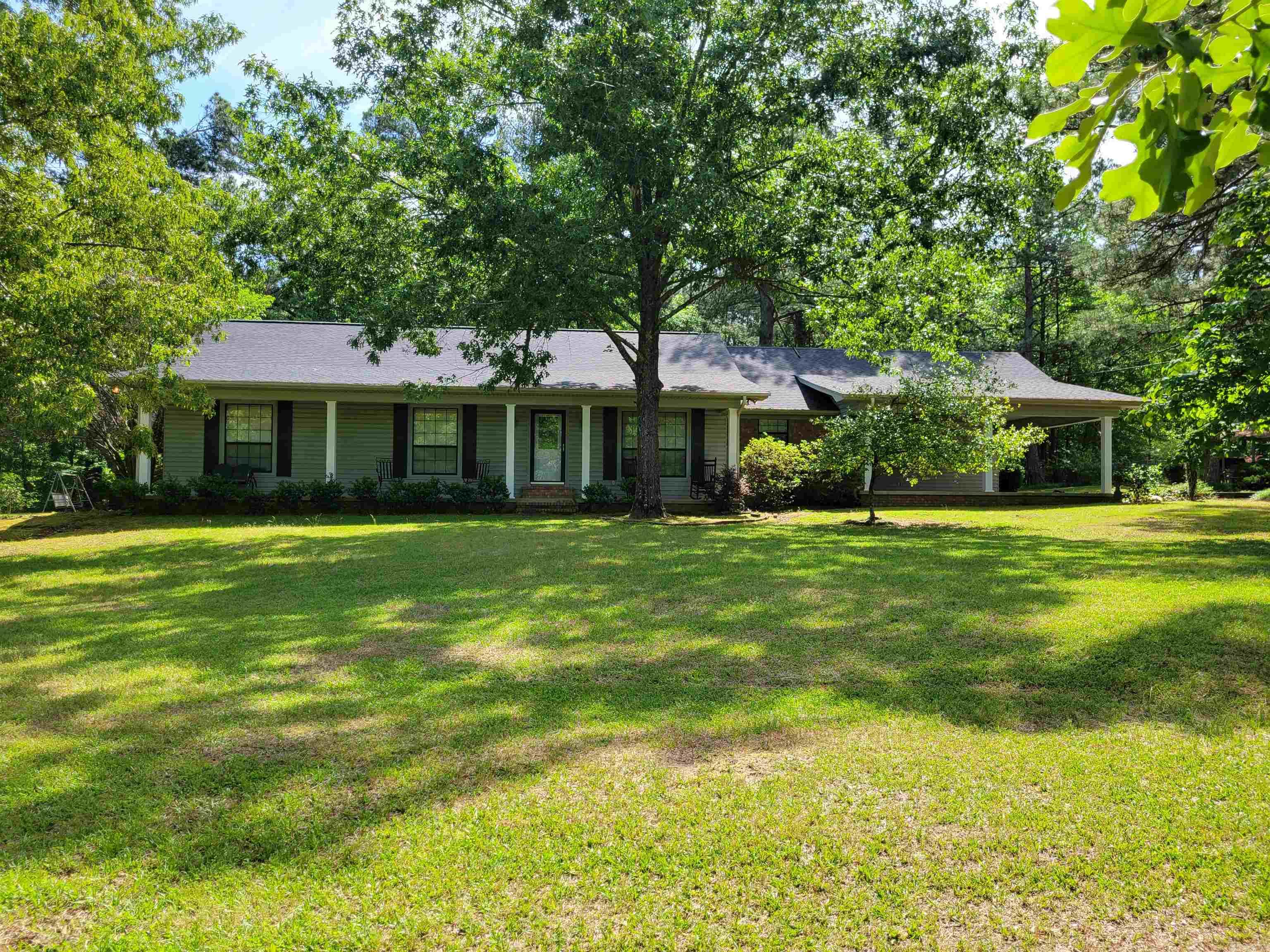 747 GOODFELLOW Road Star City, AR 71667