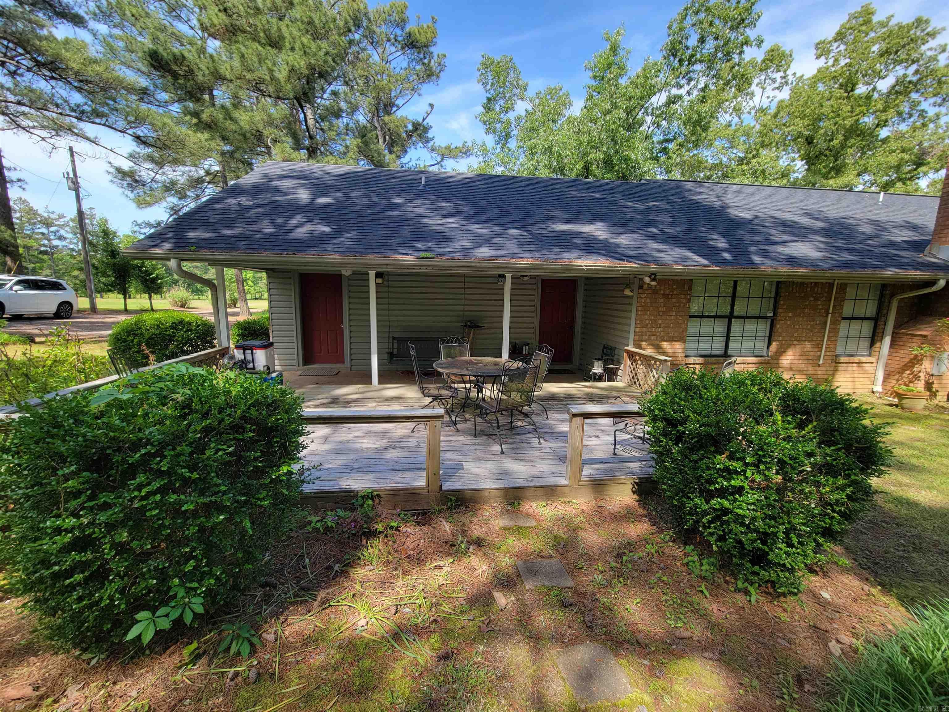 747 GOODFELLOW Road Star City, AR 71667