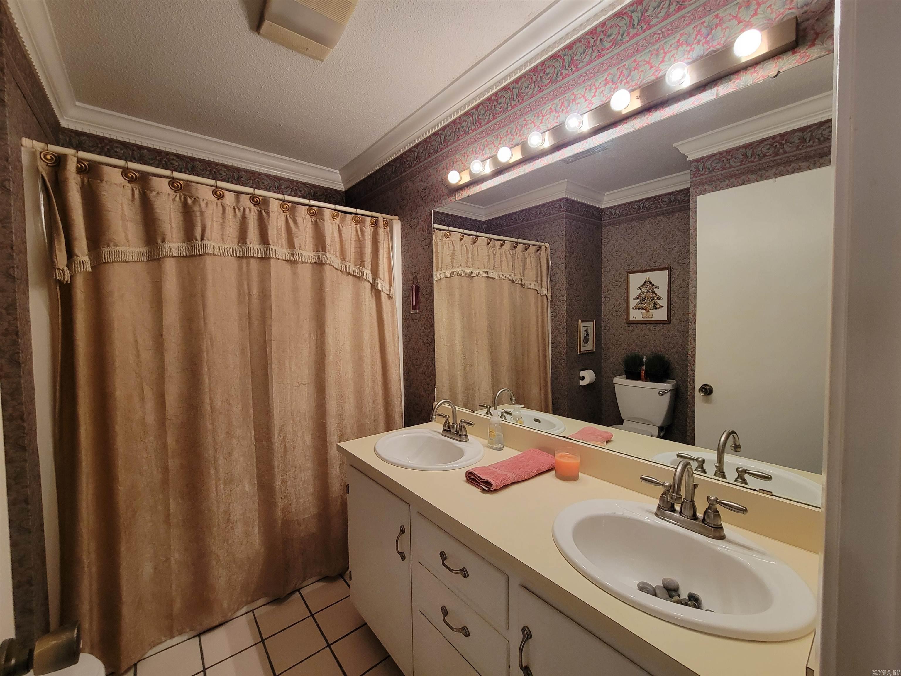 747 GOODFELLOW Road Star City, AR 71667