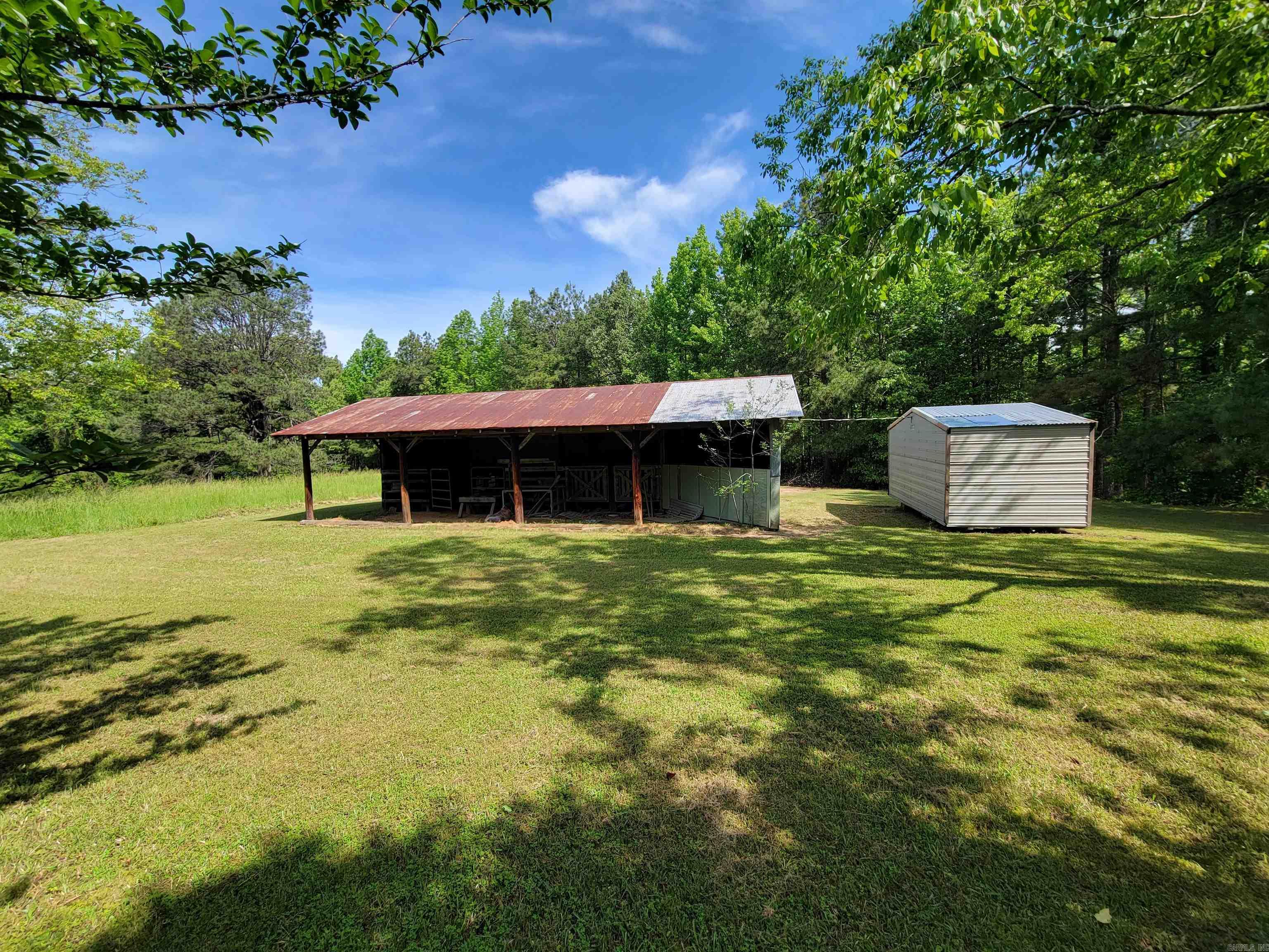 747 GOODFELLOW Road Star City, AR 71667