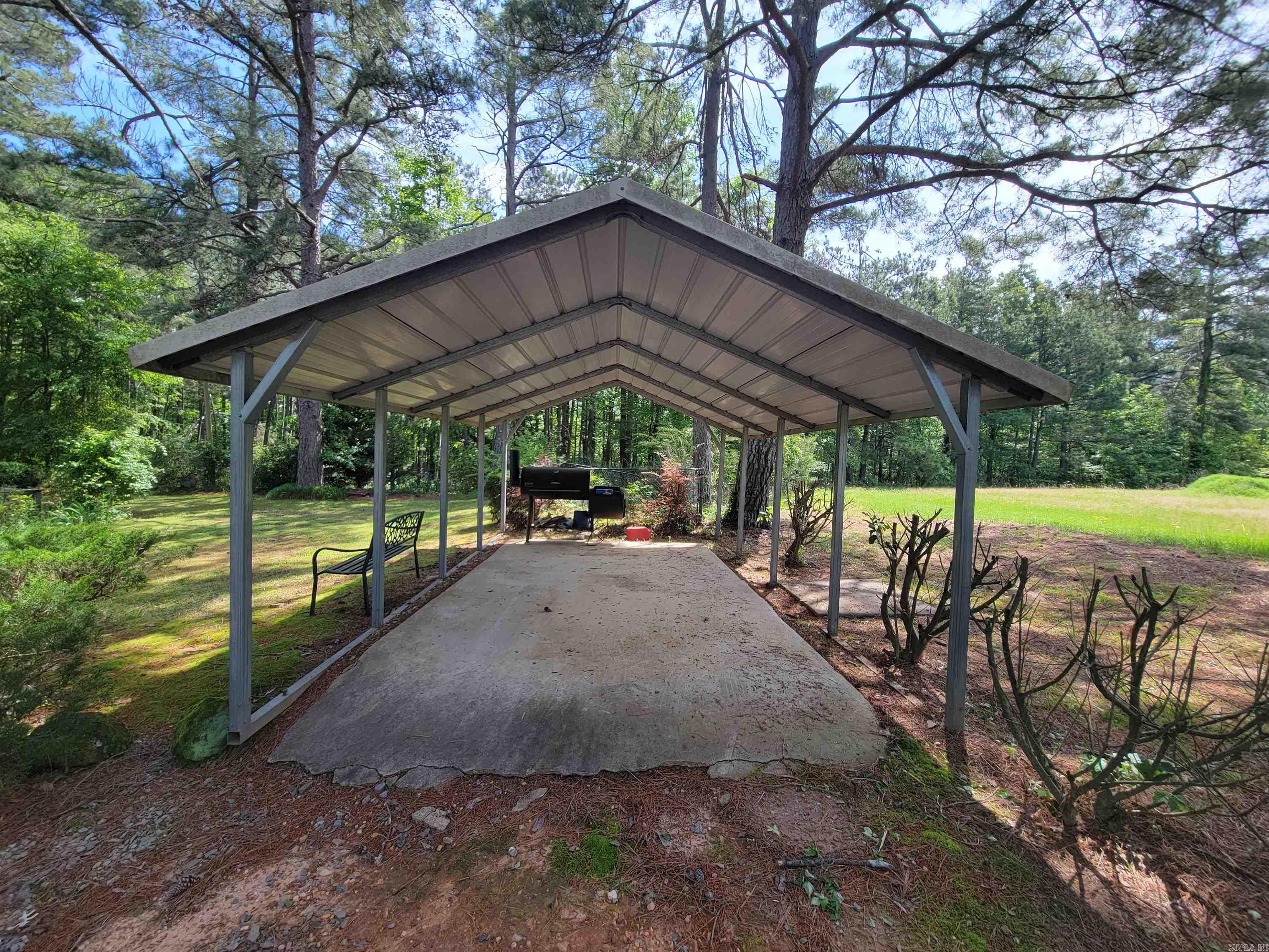747 GOODFELLOW Road Star City, AR 71667