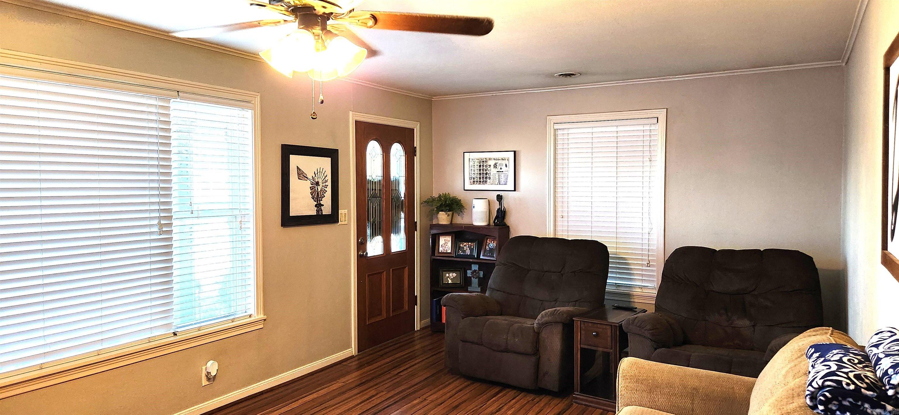 106 E Roosevelt Drive Star City, AR 71667