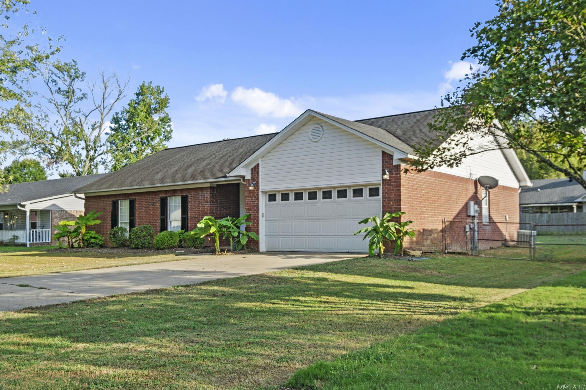 41  G Street  Cabot, AR