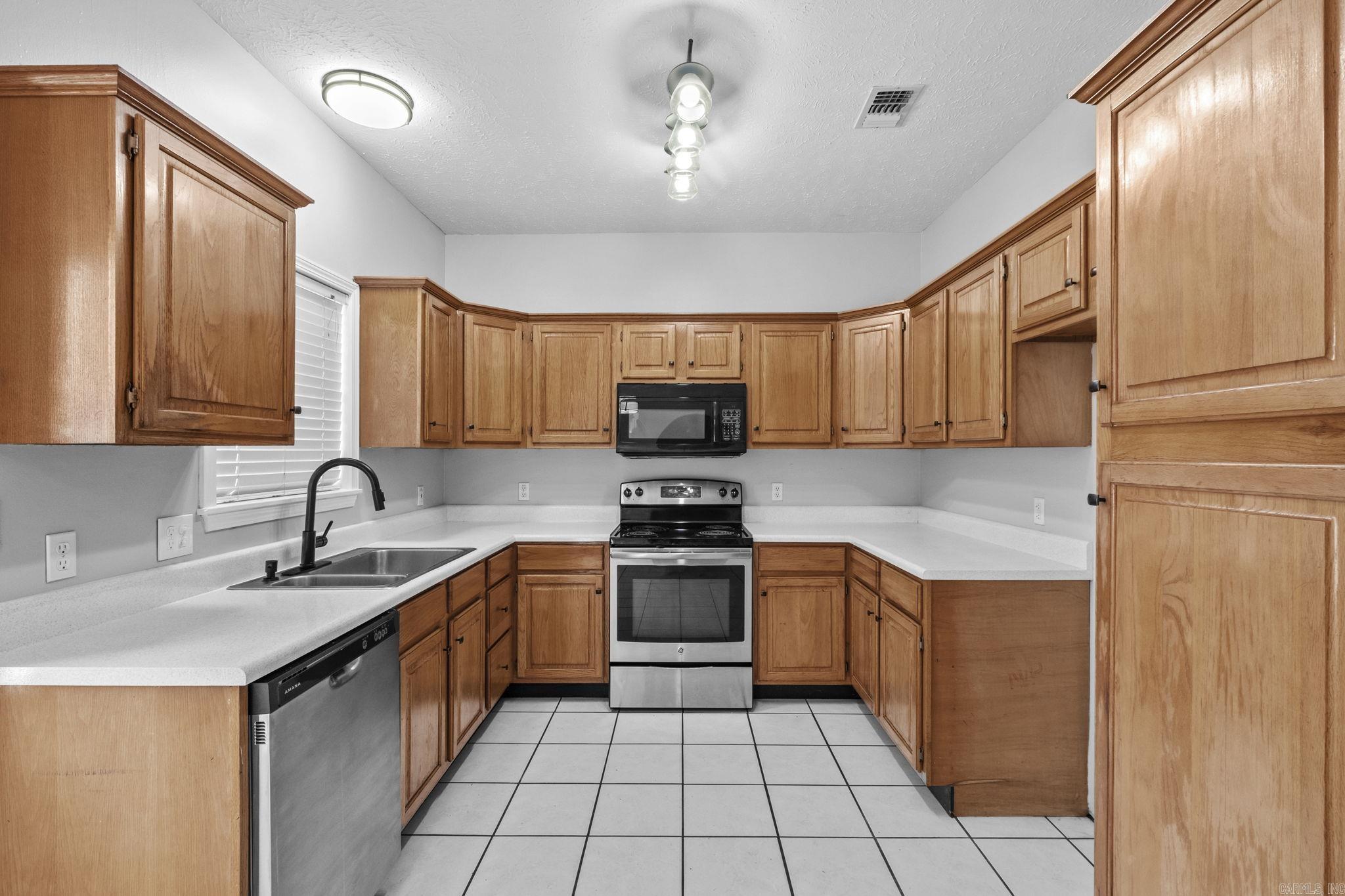 41  G Street  Cabot, AR