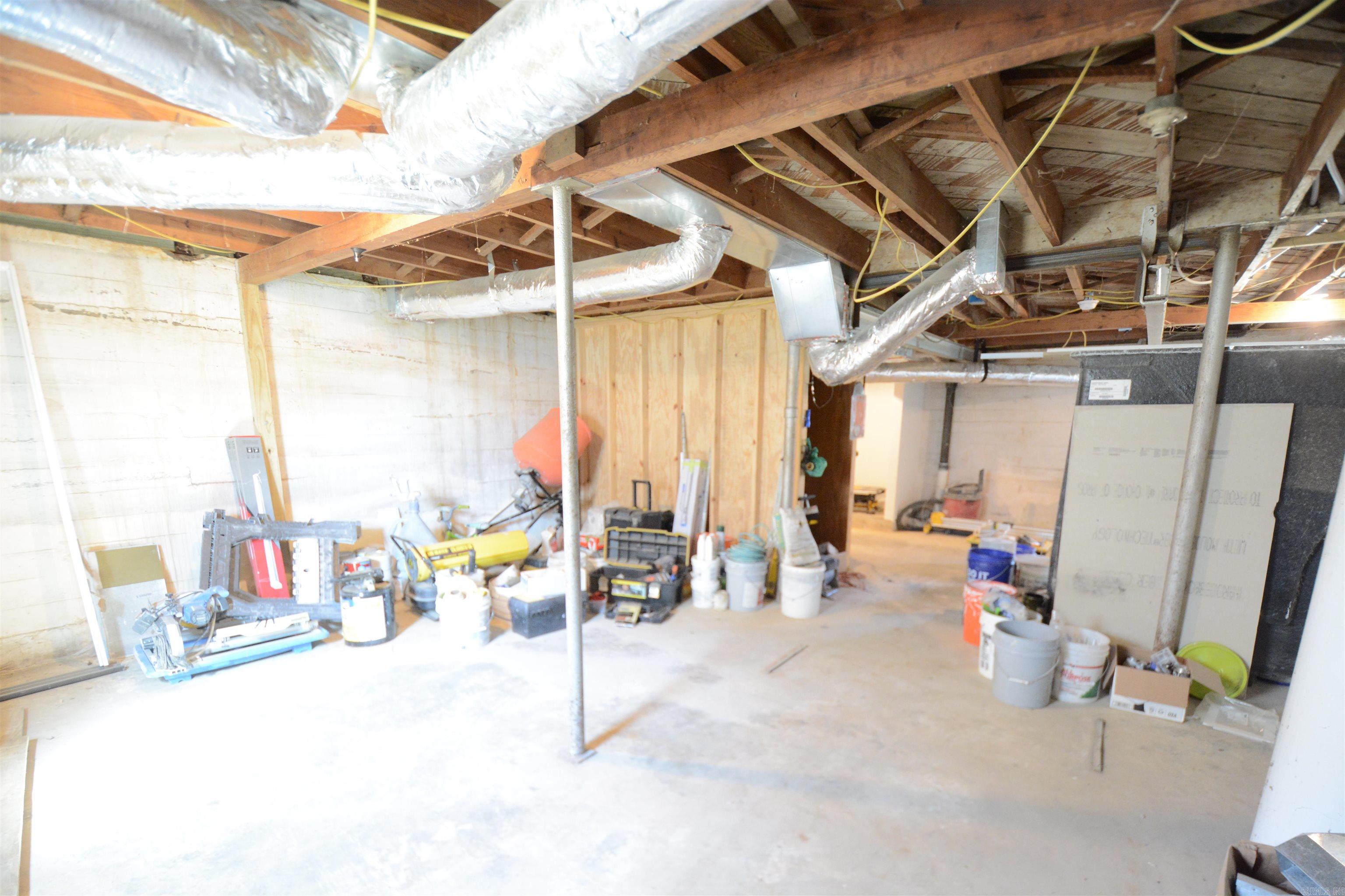 116  NICKELS  Hot Springs, AR