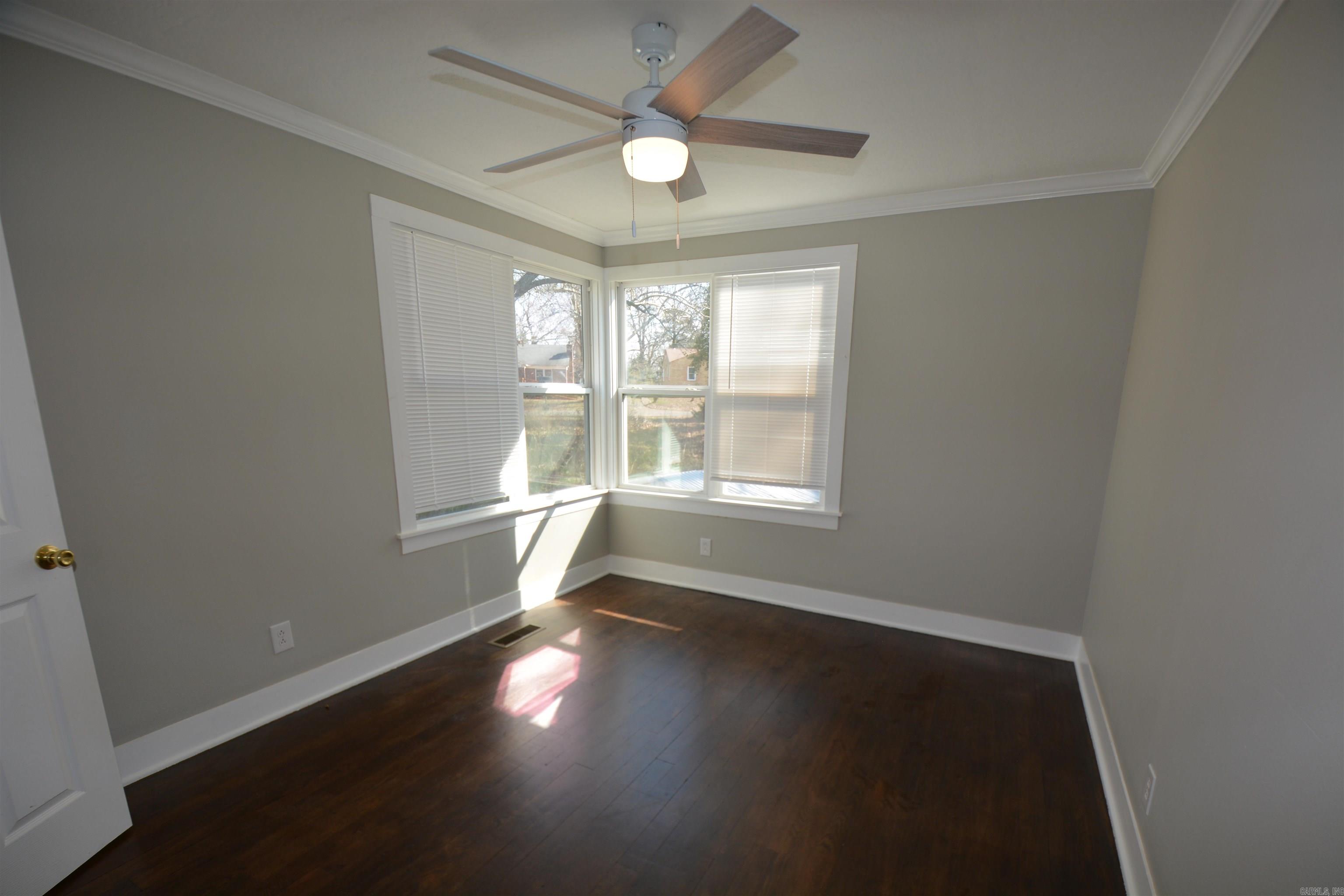 116  NICKELS  Hot Springs, AR