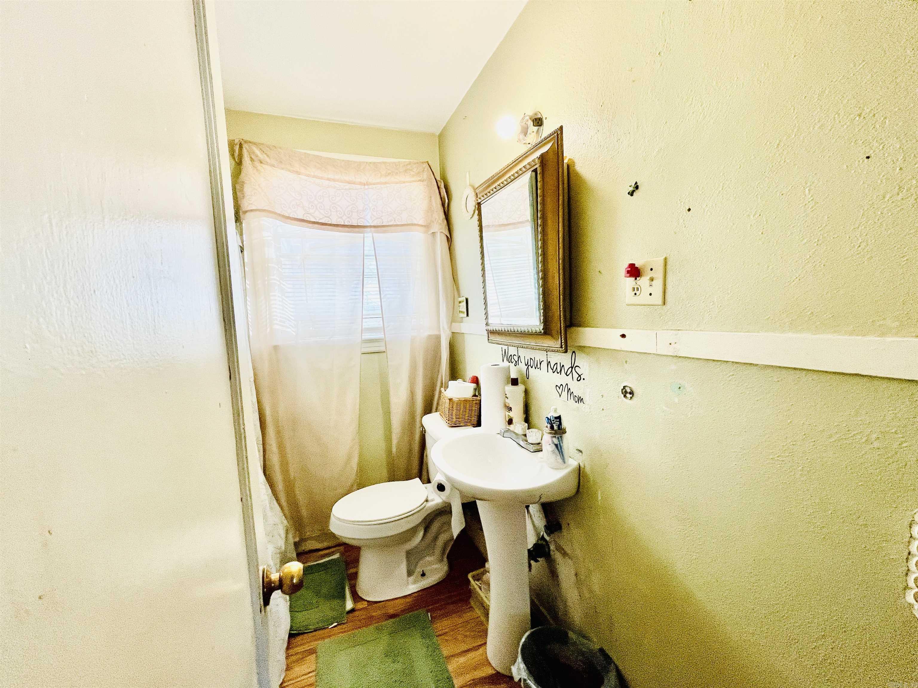 620 W 46th  North Little Rock, AR