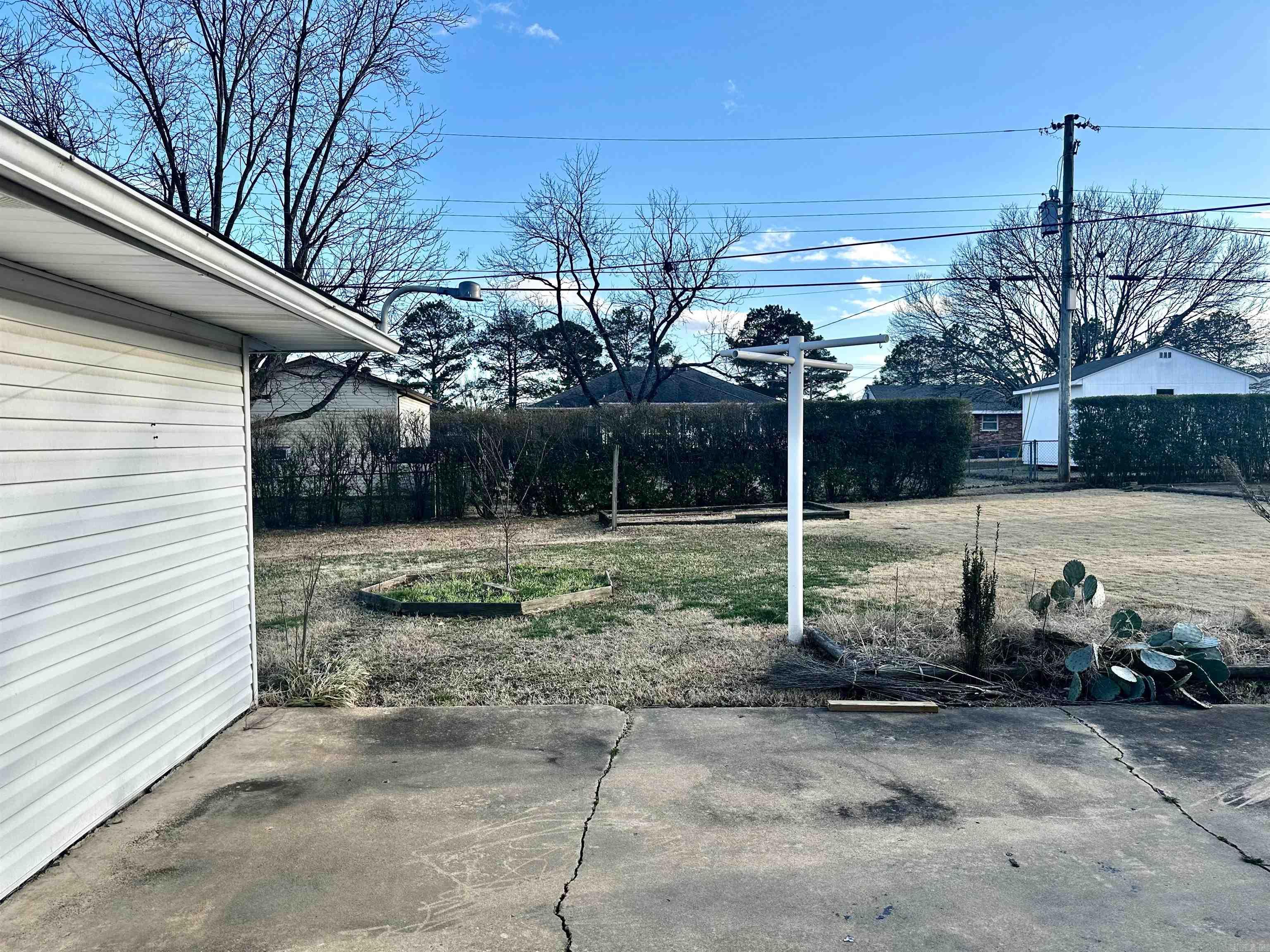 715  Crest  Jonesboro, AR