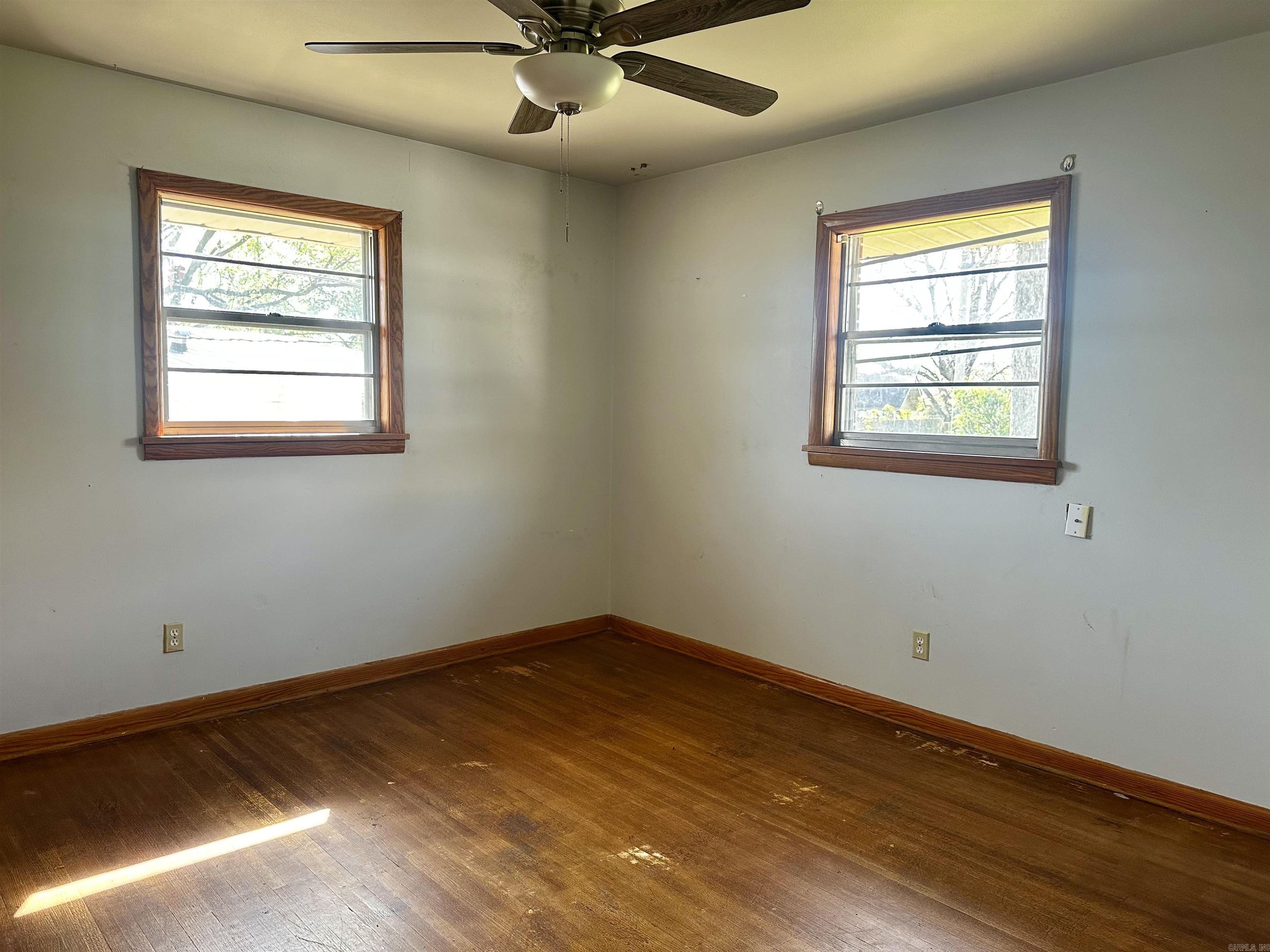 715  Crest  Jonesboro, AR