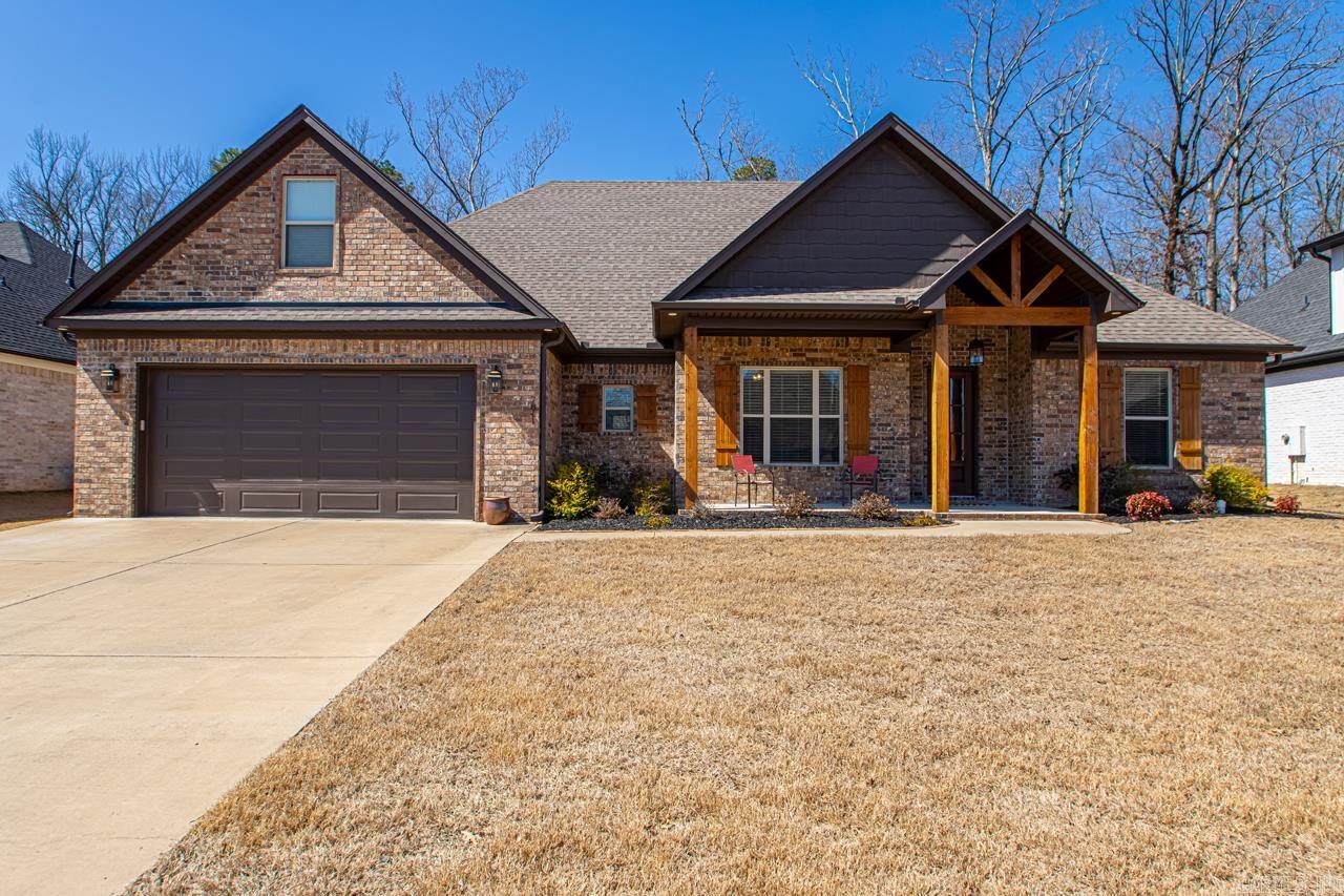 7841 S Shoreline  Benton, AR