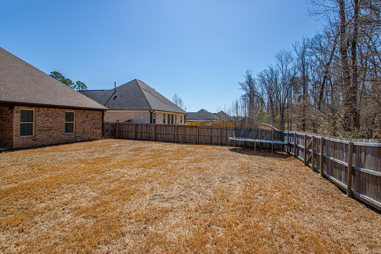 7841 S Shoreline  Benton, AR