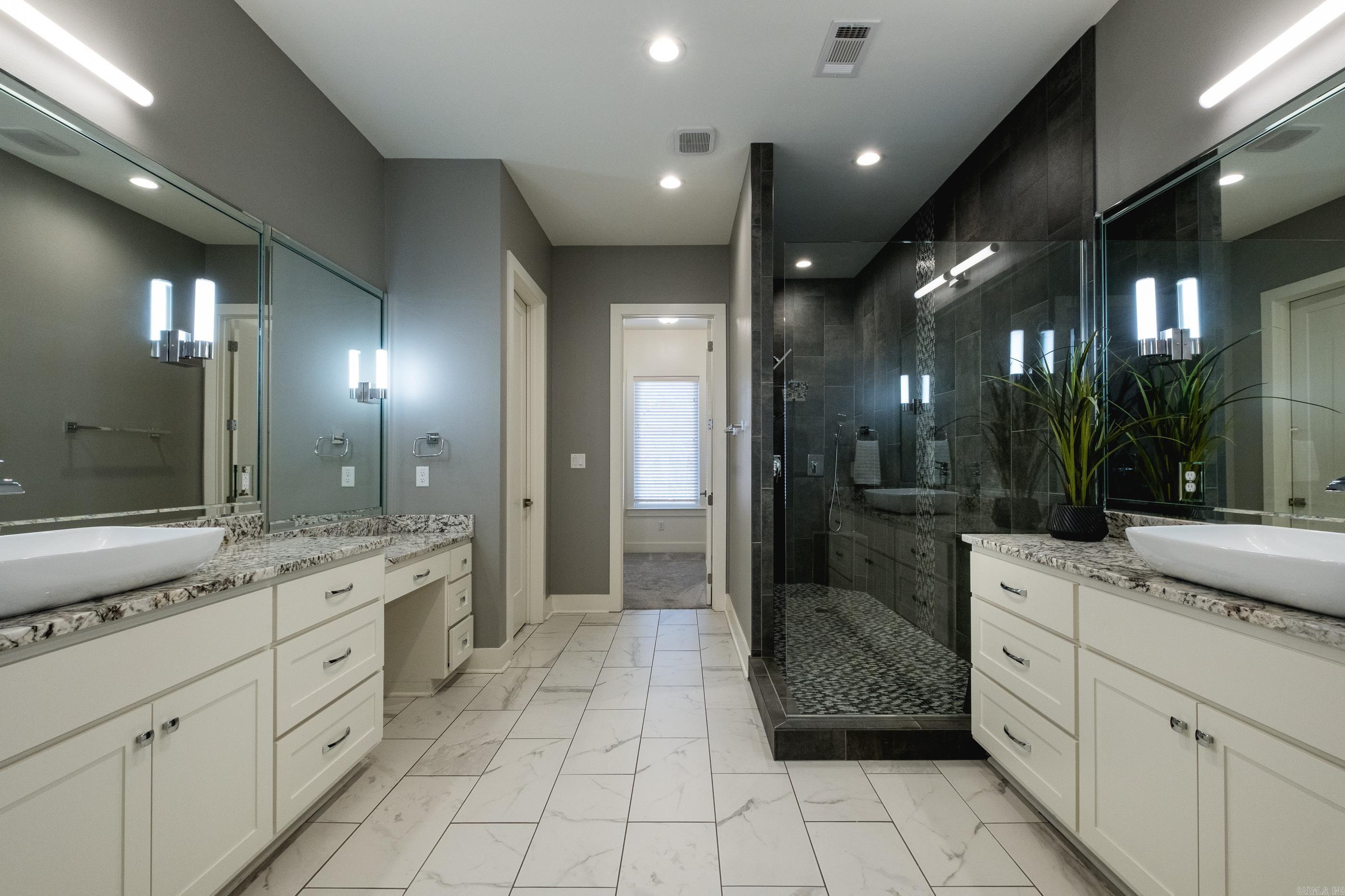 111  Eagle Ridge  Maumelle, AR