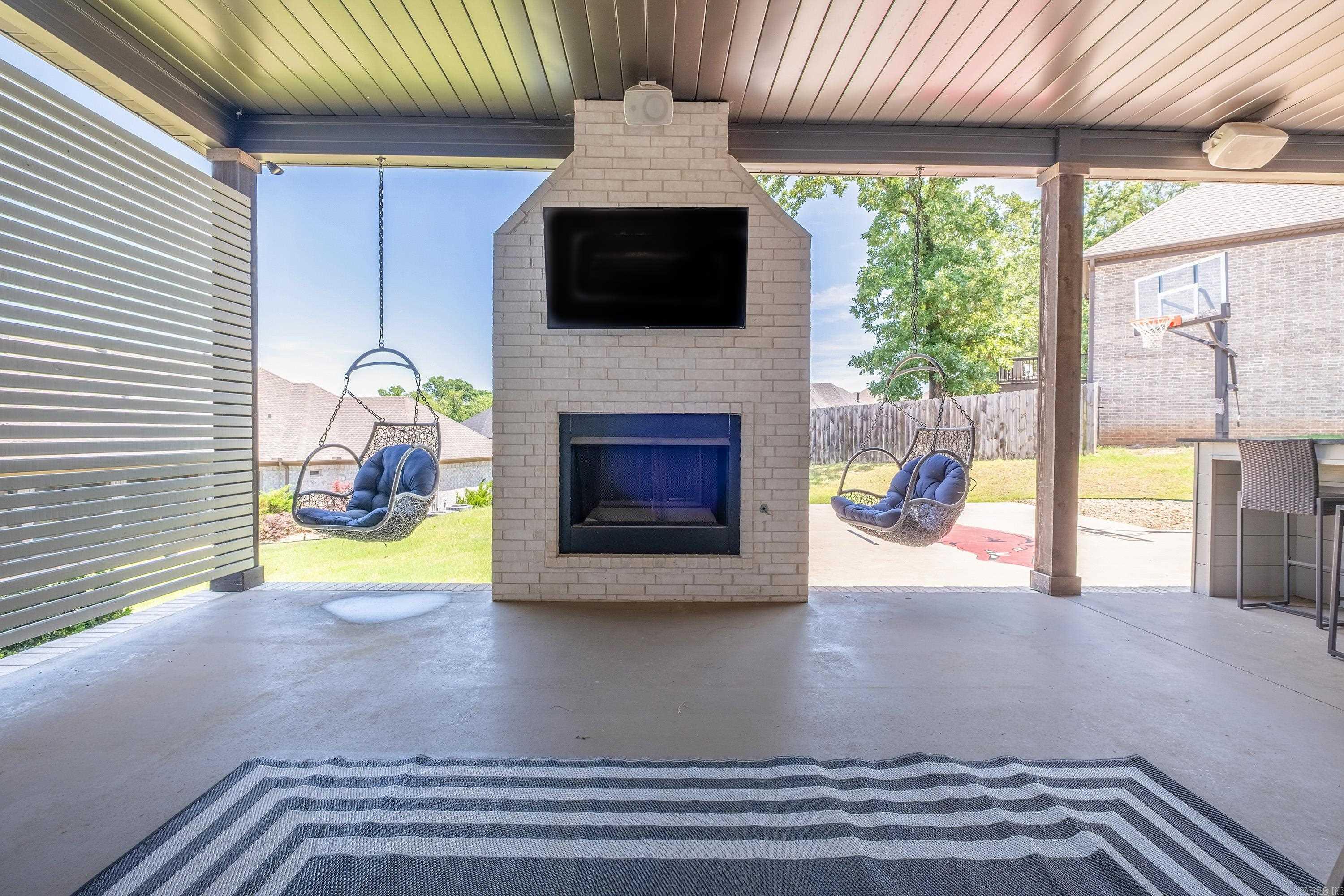111  Eagle Ridge  Maumelle, AR