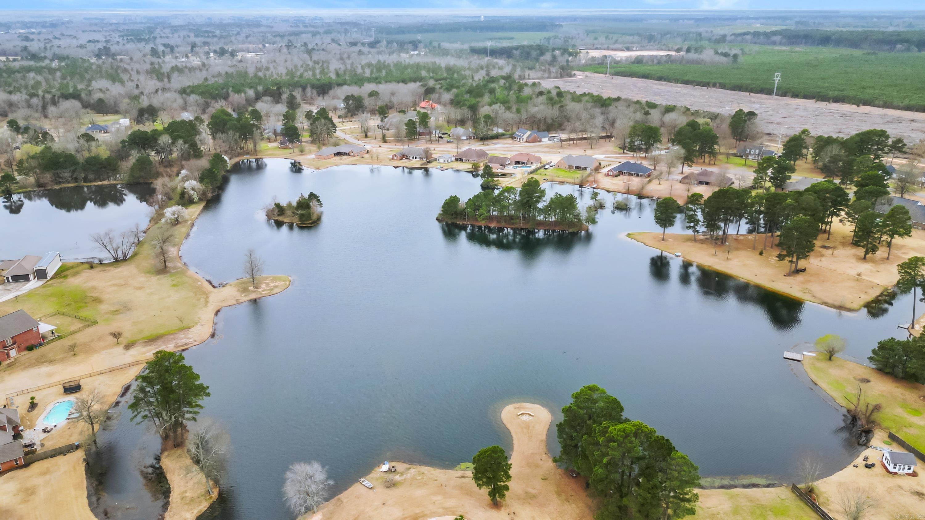 675  Beaver Lake Drive  Texarkana, TX