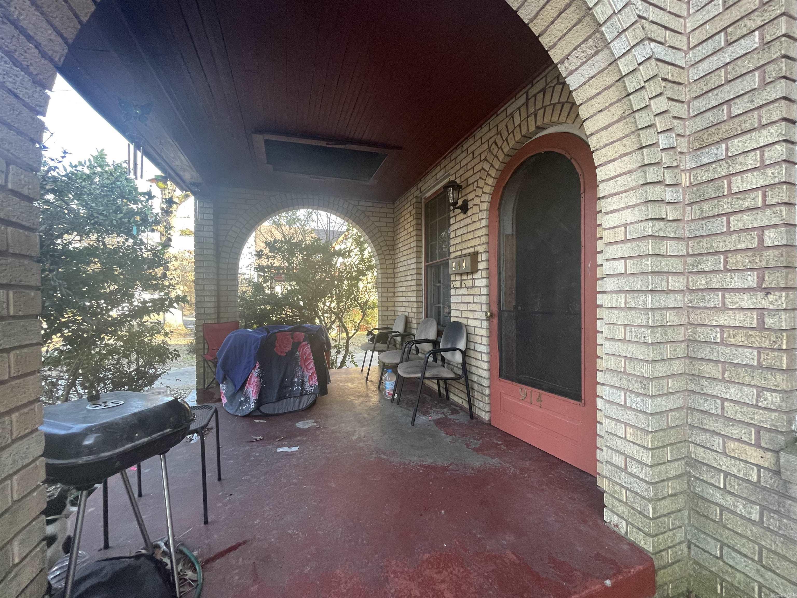 910-912 W 13th  Pine Bluff, AR