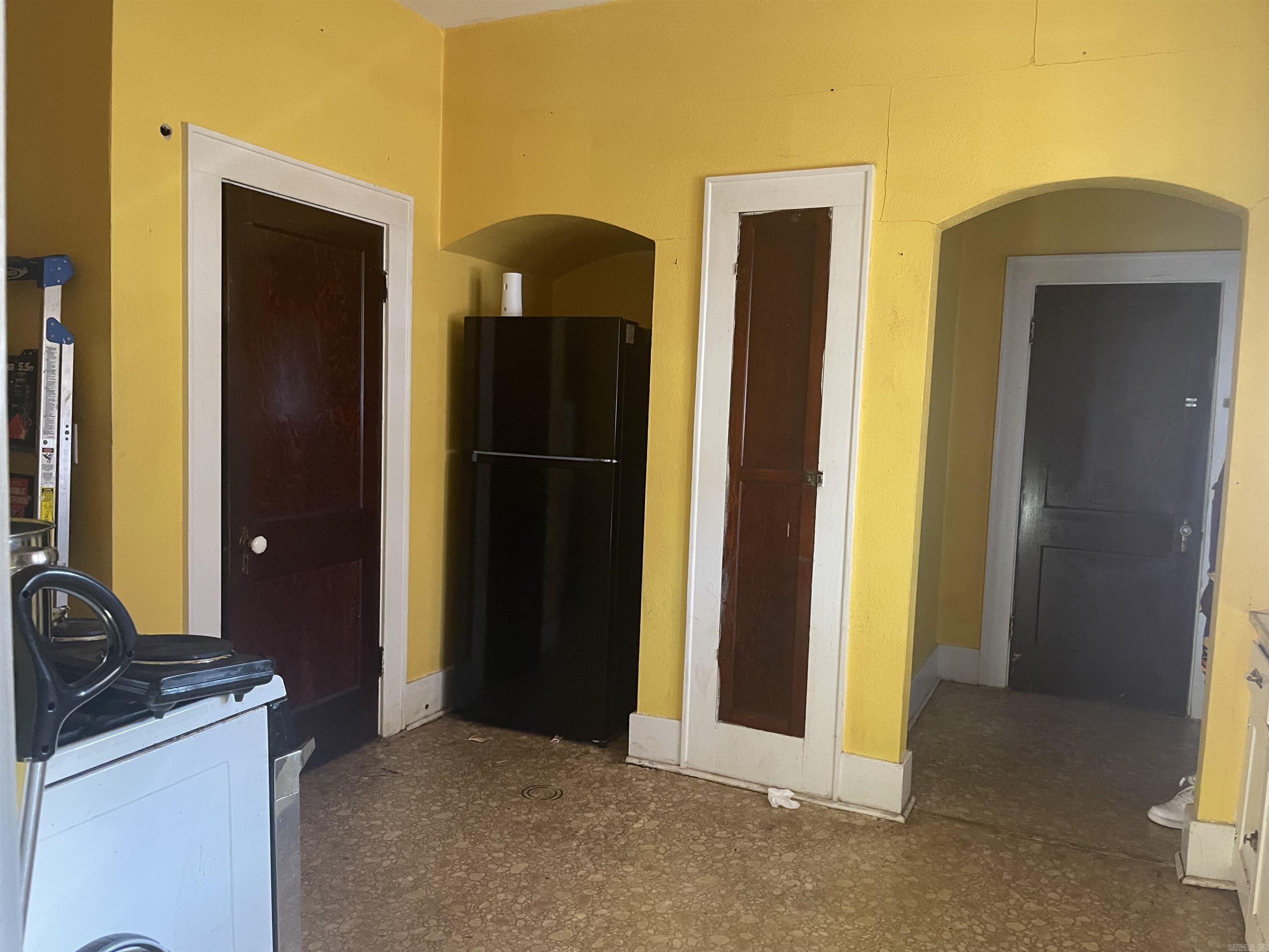 910-912 W 13th  Pine Bluff, AR