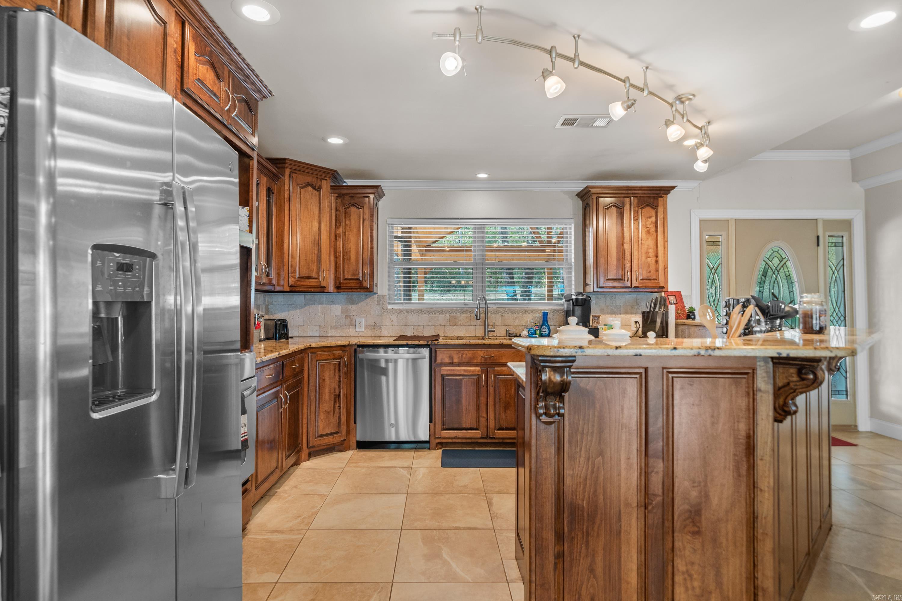 213  Gregory  Hot Springs, AR