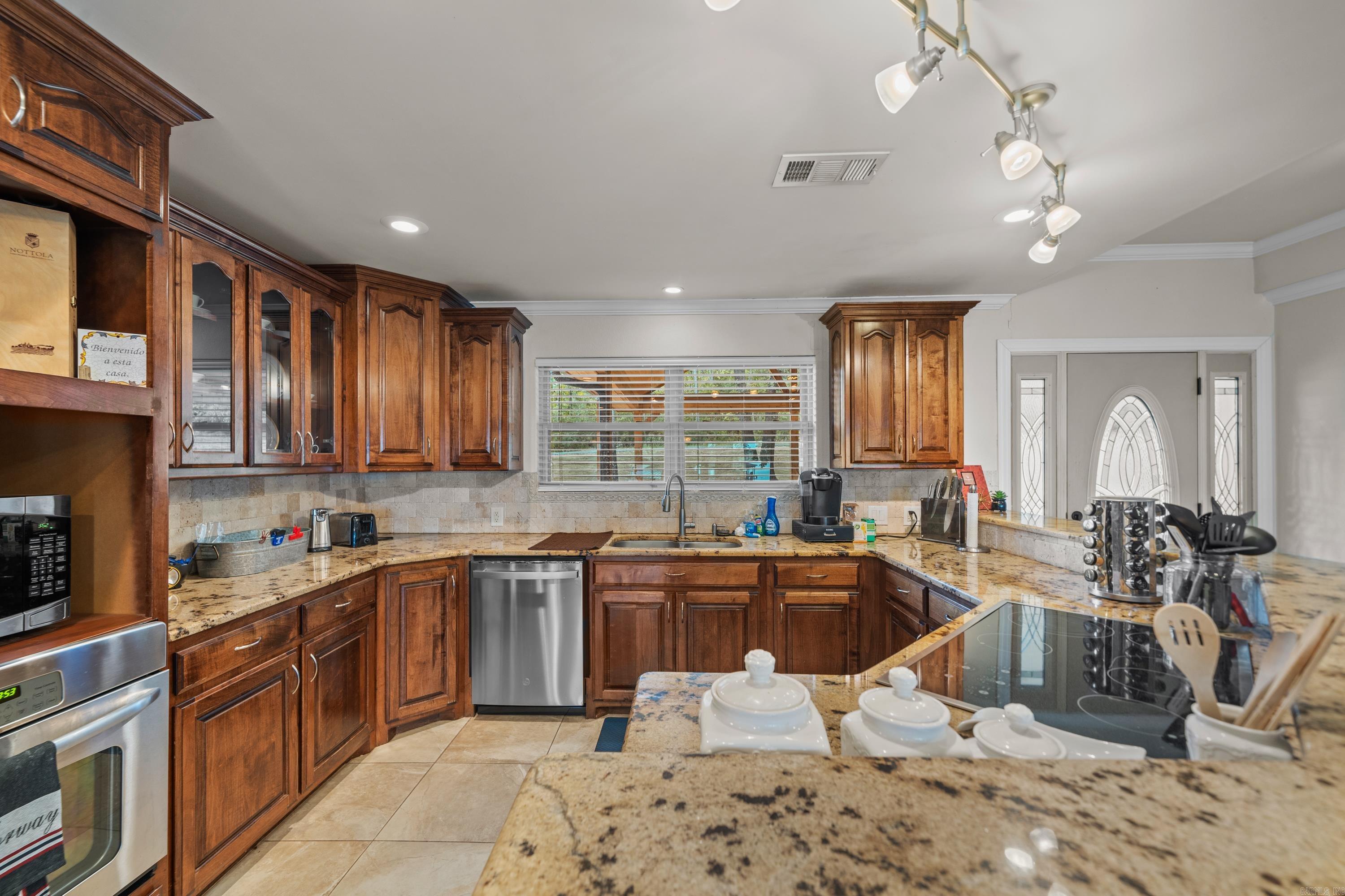 213  Gregory  Hot Springs, AR