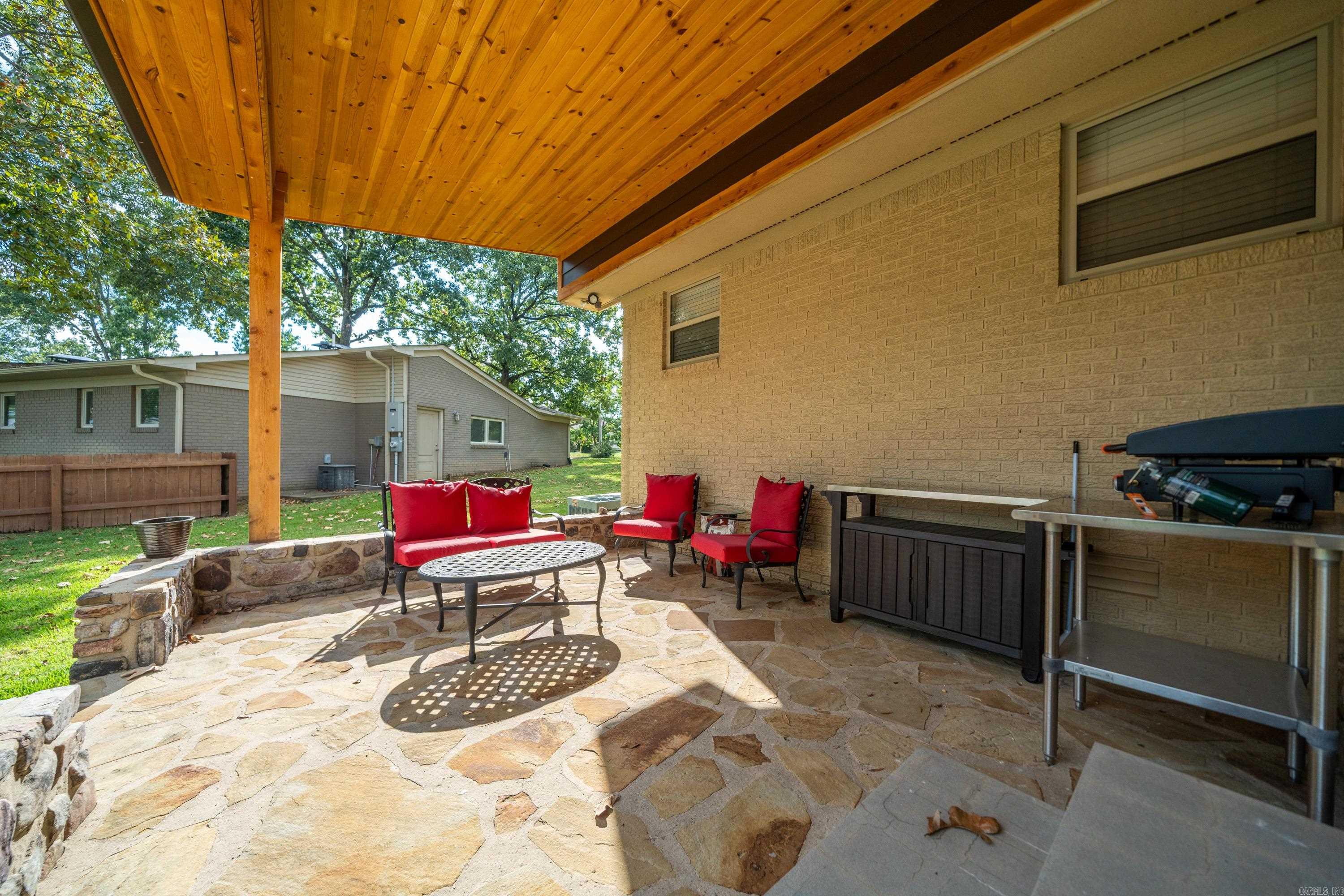 213  Gregory  Hot Springs, AR
