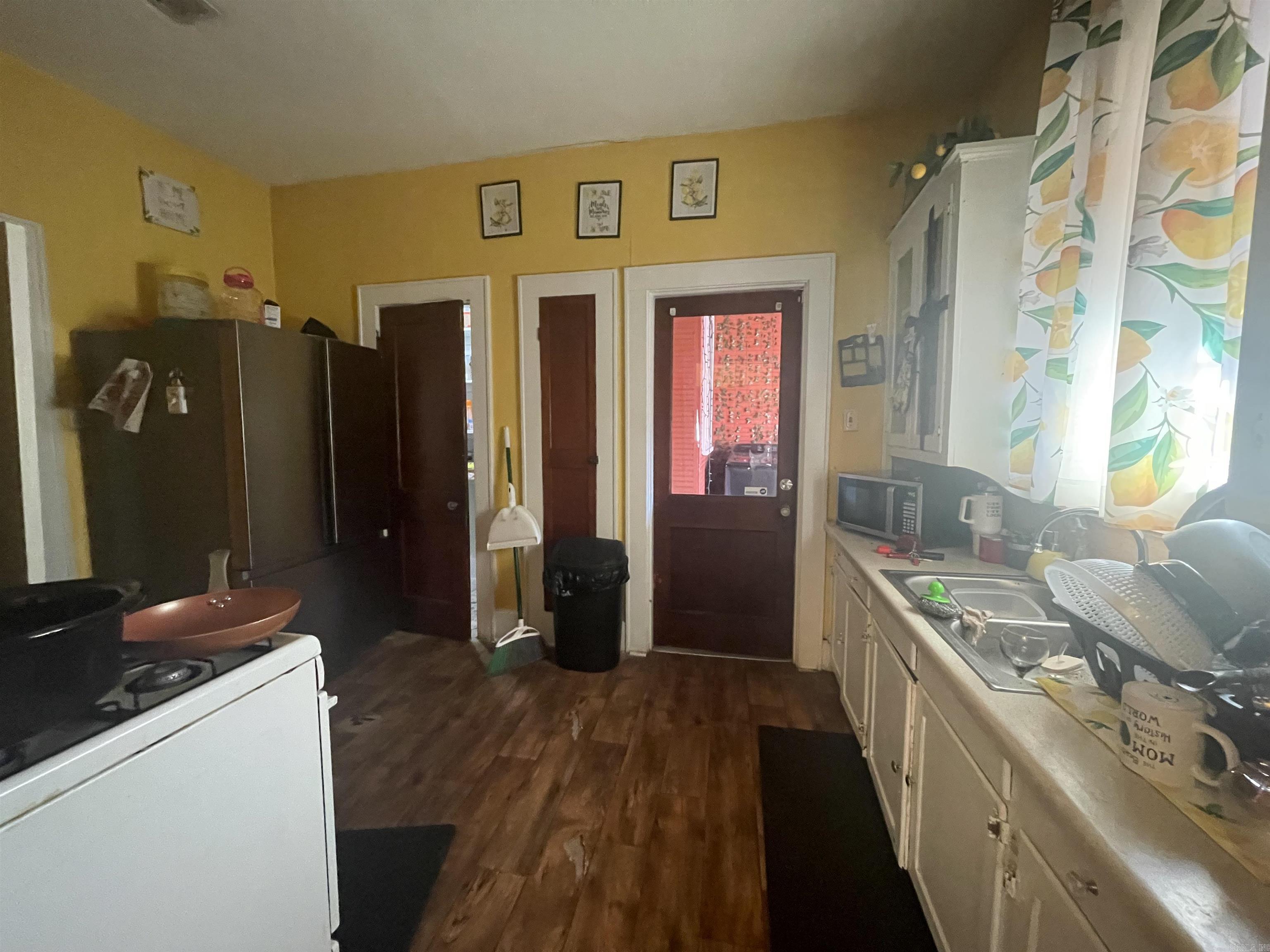 914-916 W 13th  Pine Bluff, AR