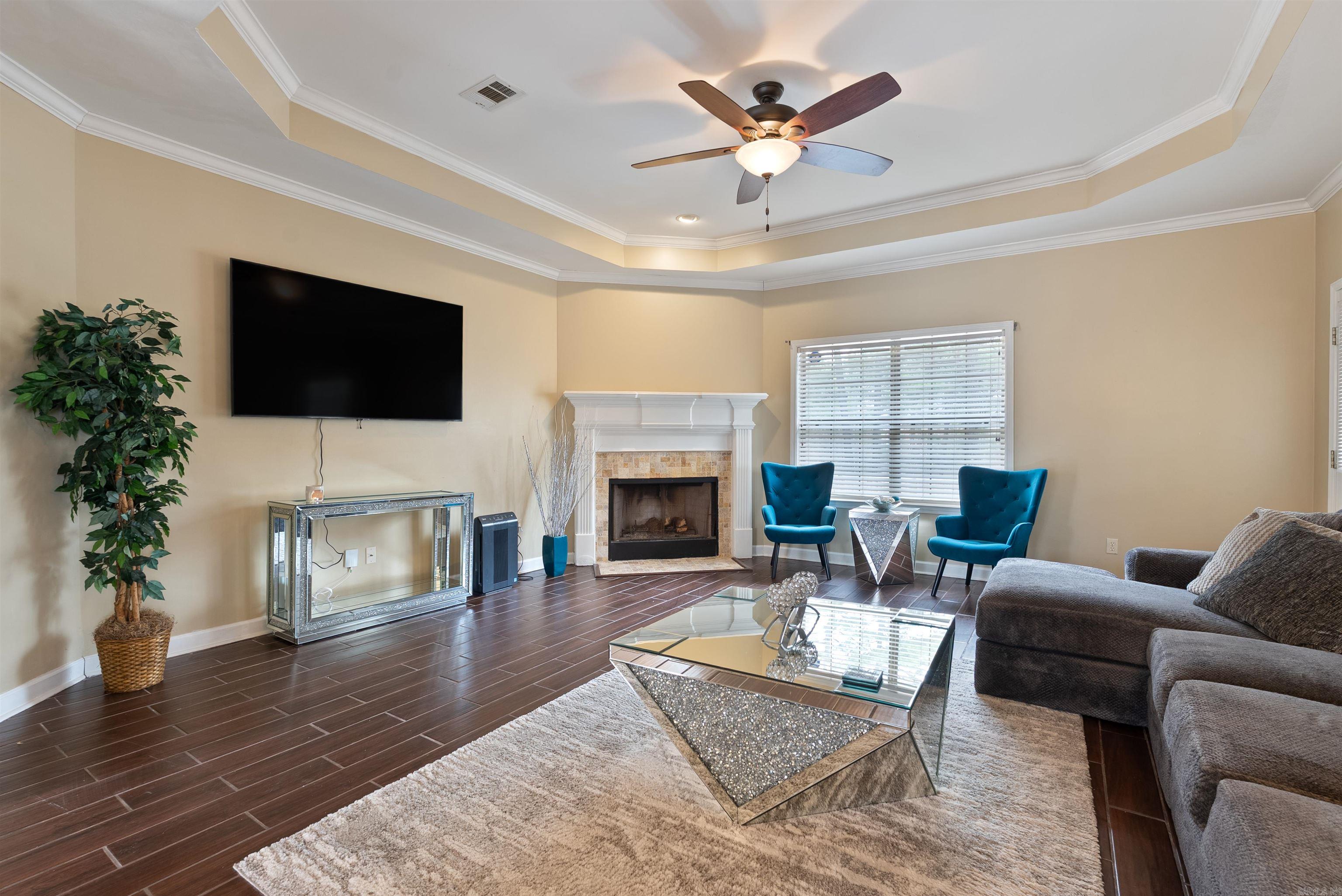 8  Aspen  Maumelle, AR