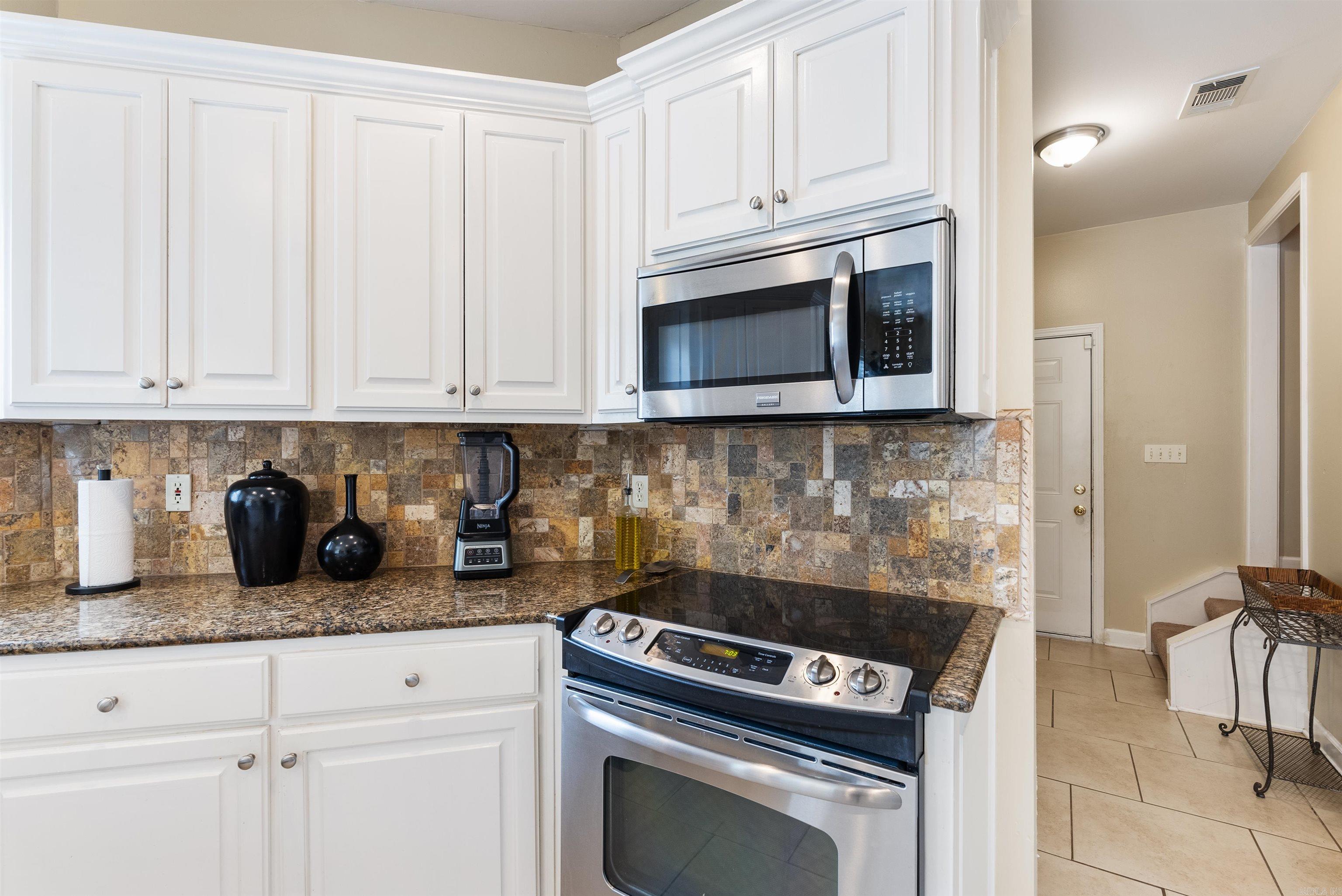 8  Aspen  Maumelle, AR