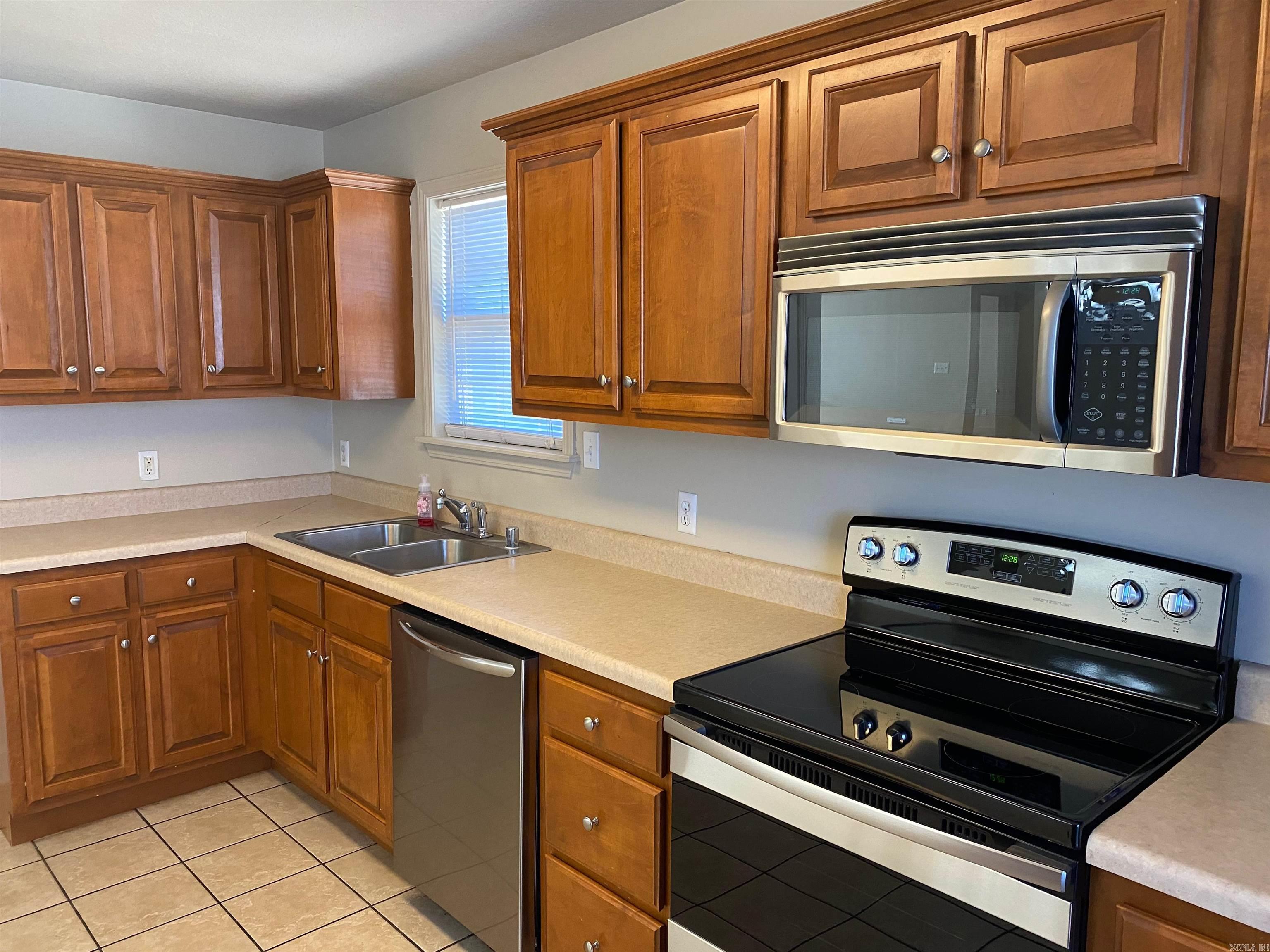 1312  Hemingway  Jonesboro, AR