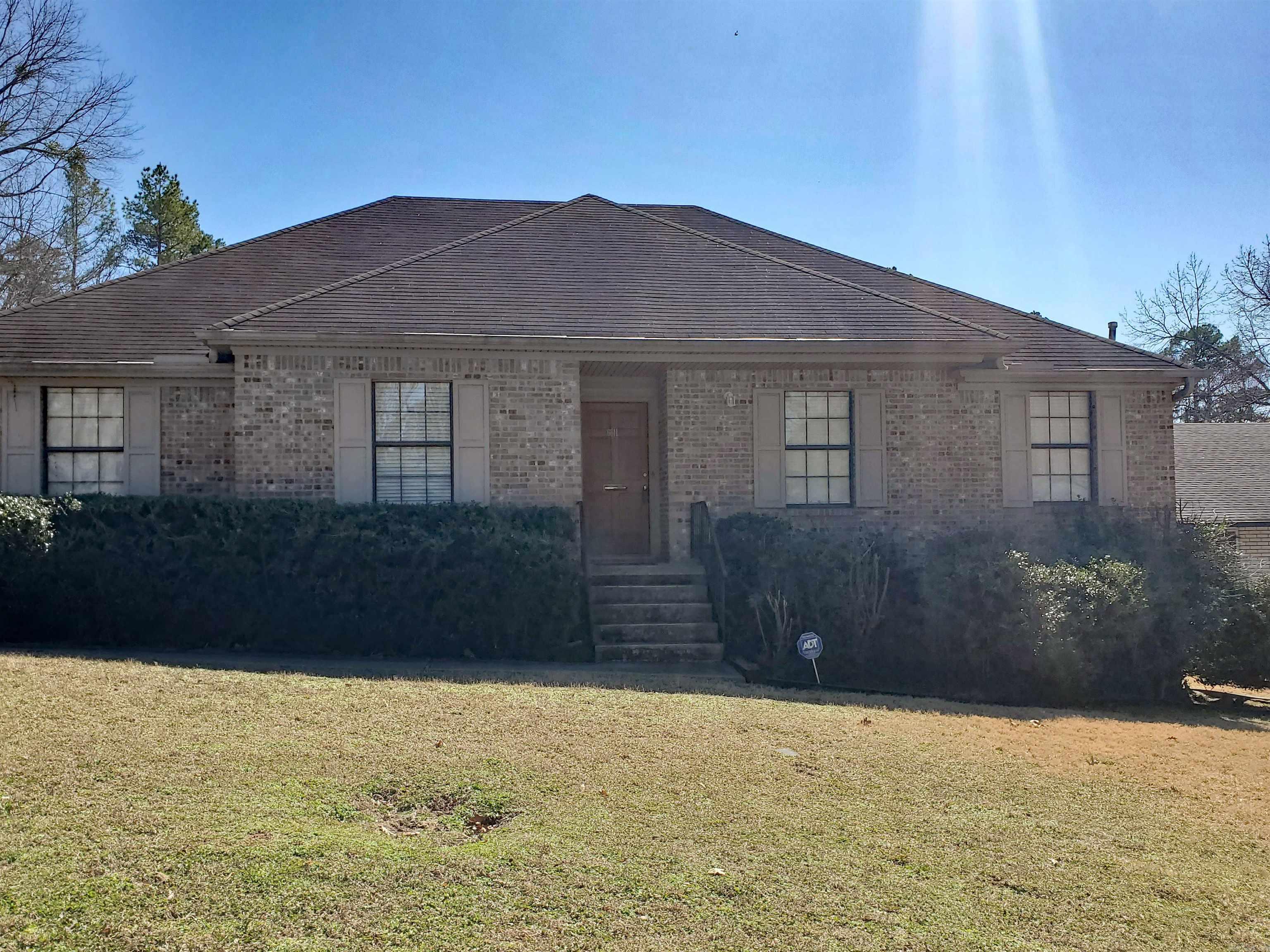 6611  Evergreen  Little Rock, AR