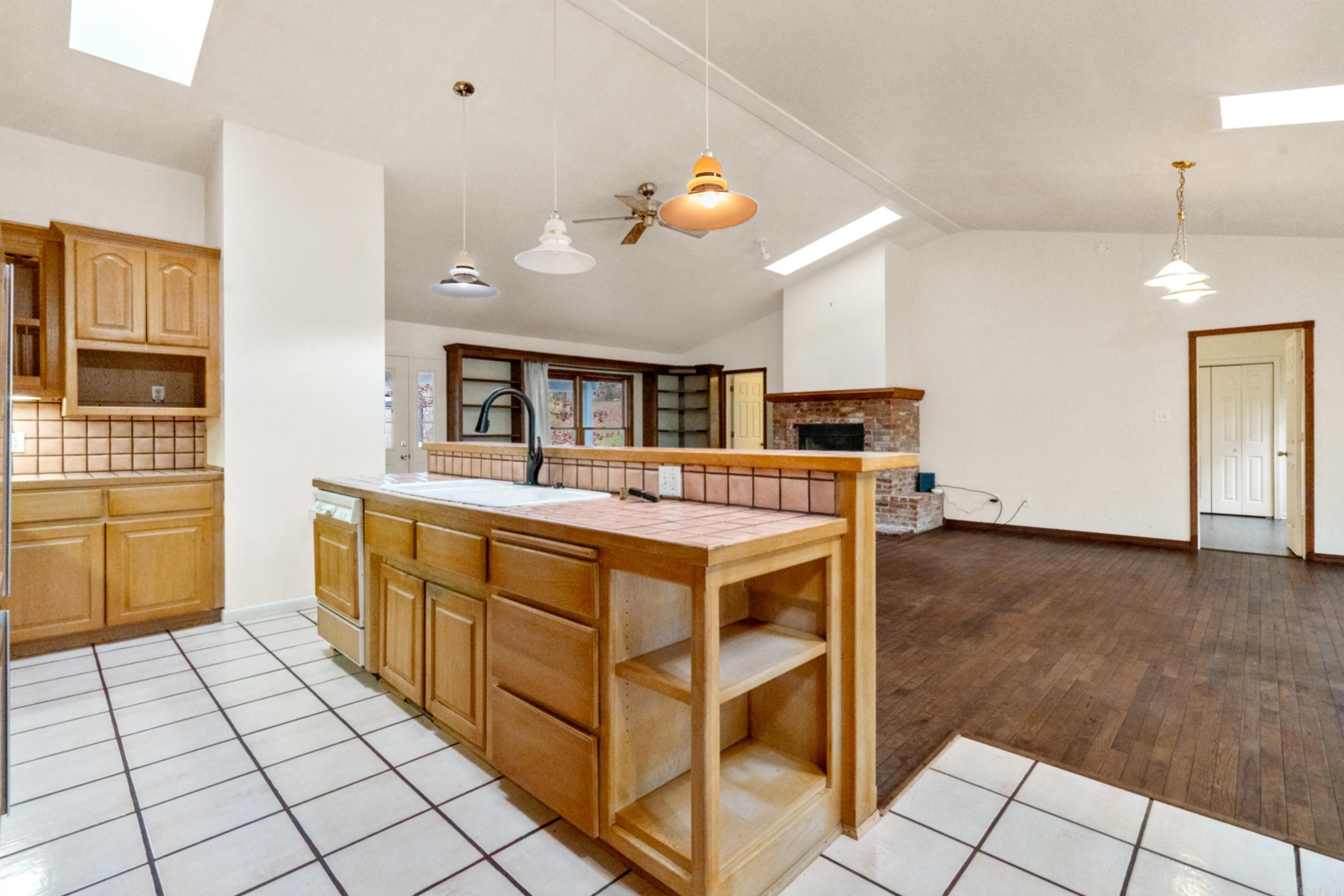 110  Grand Ridge  Hot Springs, AR