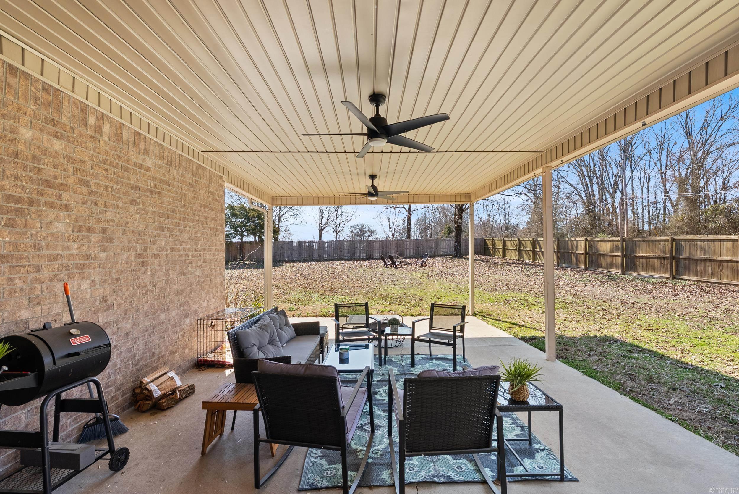 79  Oak Tree  Conway, AR