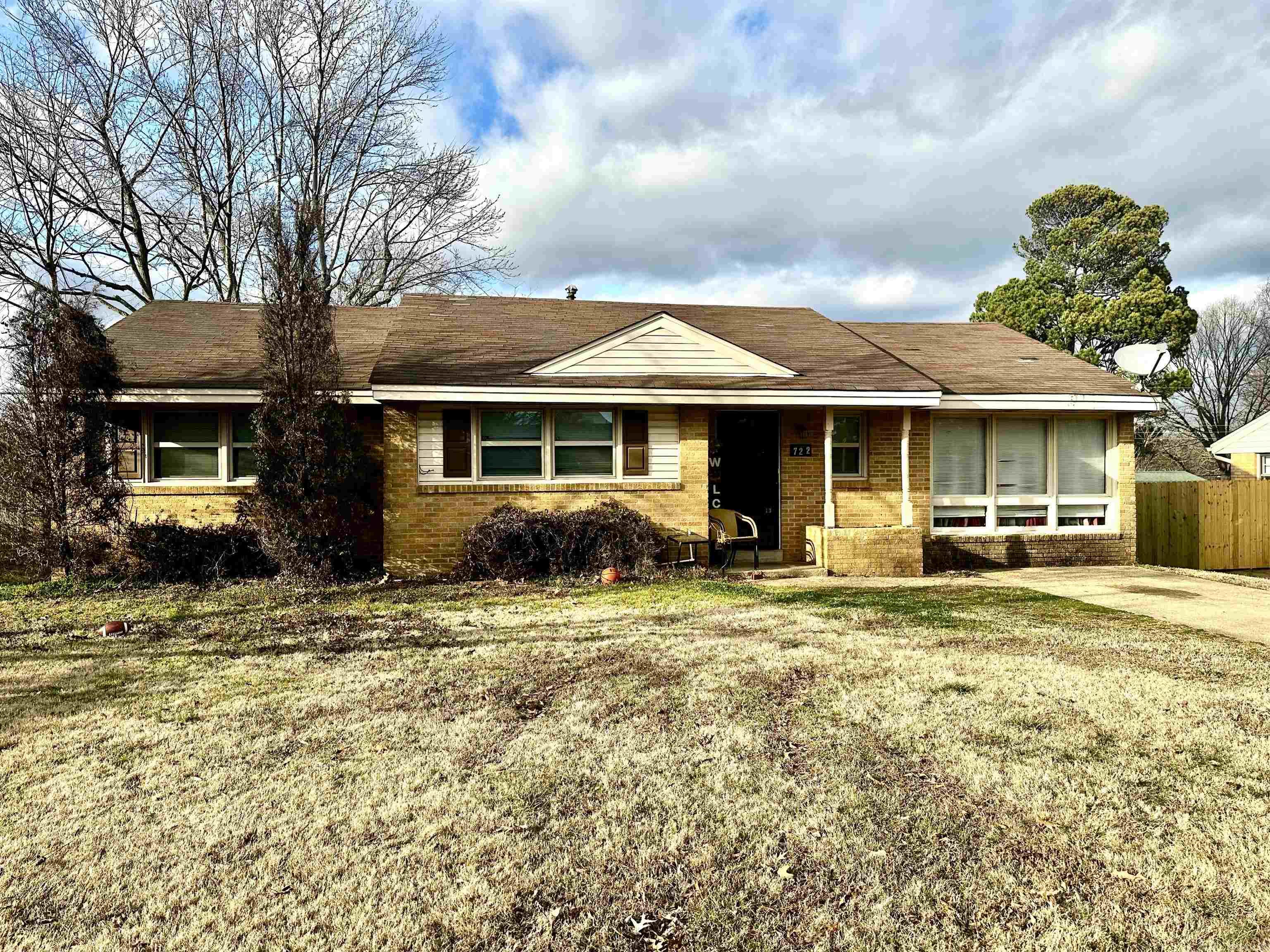 722  Locust  Jonesboro, AR