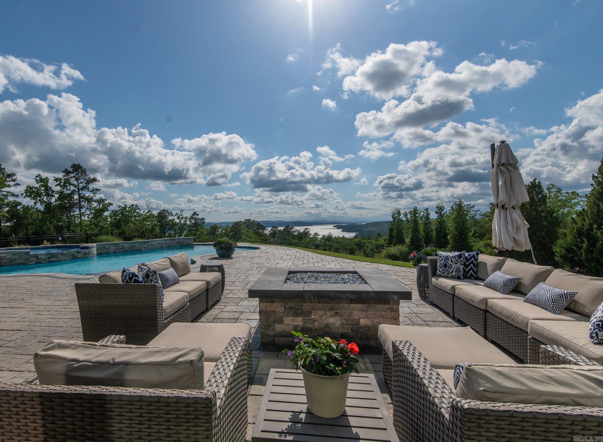 13909  Ridge Point  Roland, AR
