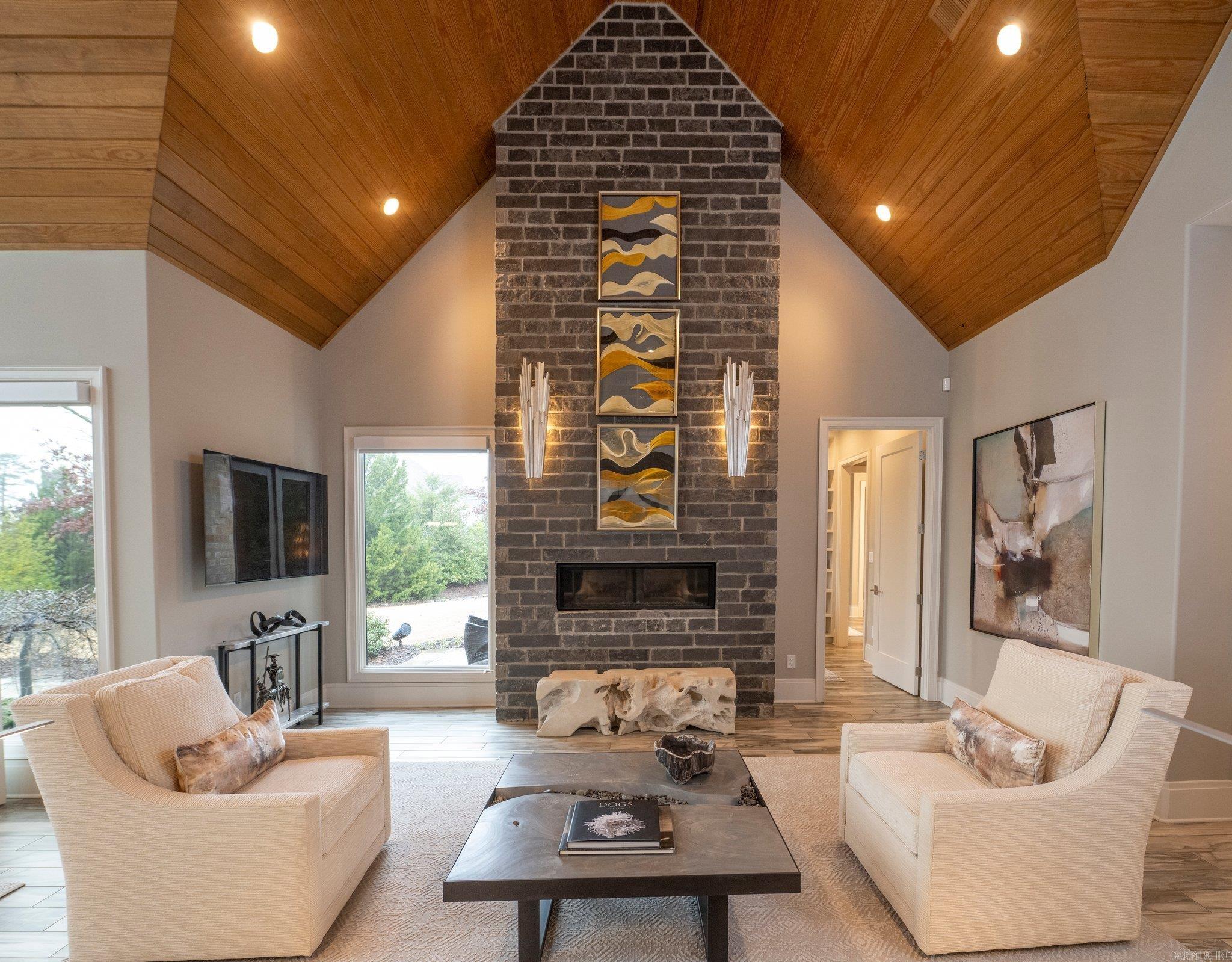13909  Ridge Point  Roland, AR