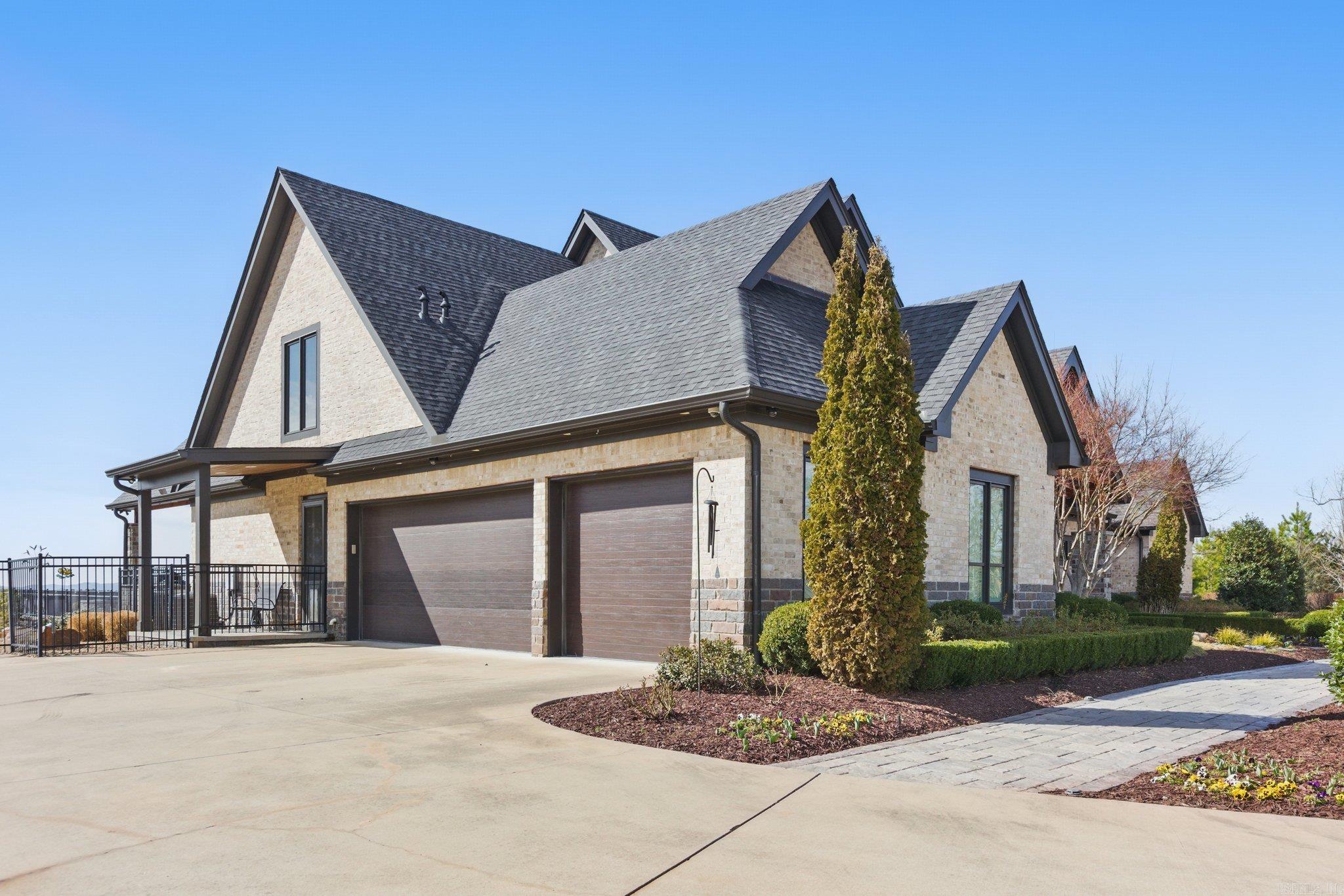 13909  Ridge Point  Roland, AR