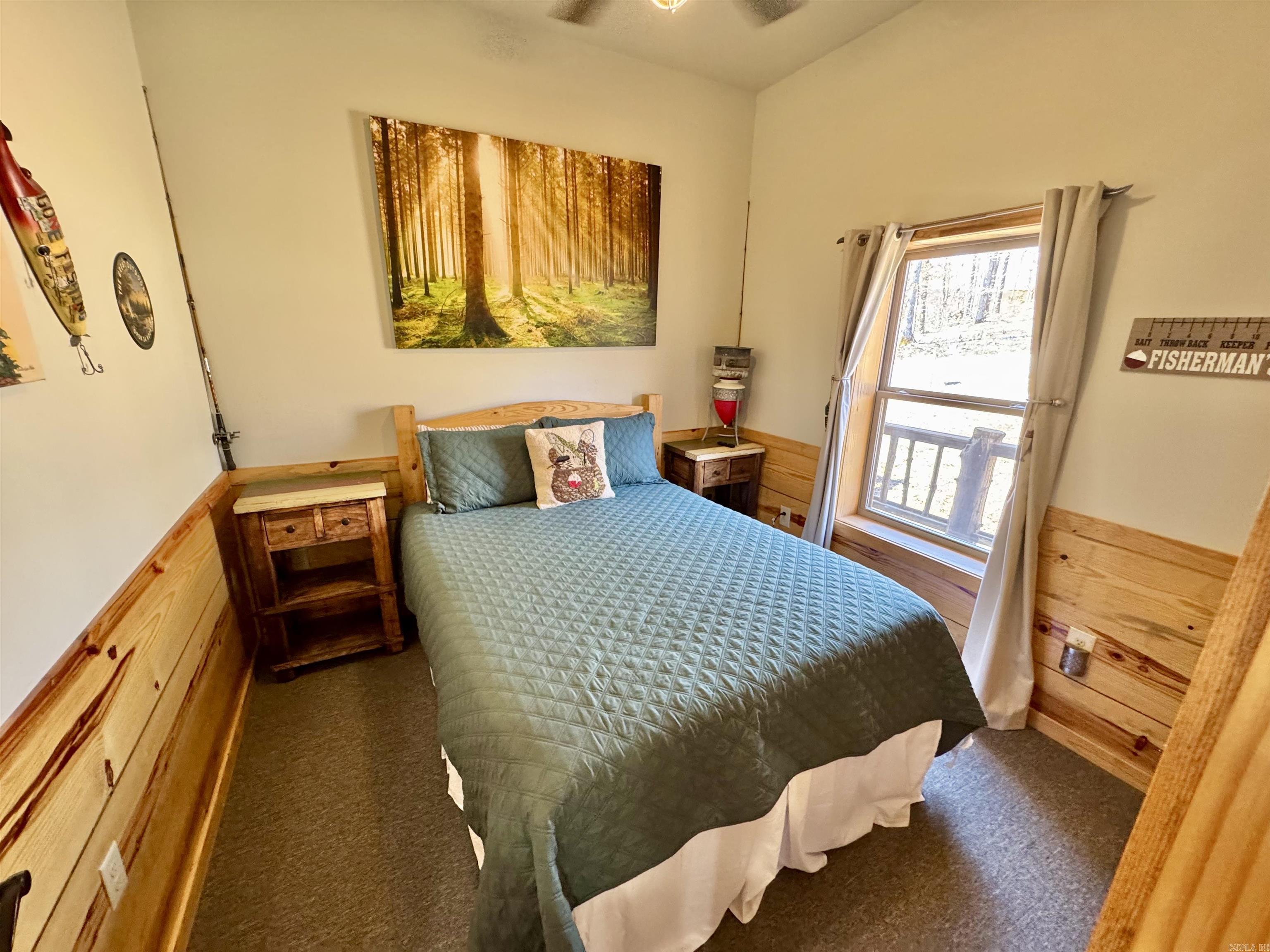 627  Mountain Crest Rd.  Mountain View, AR
