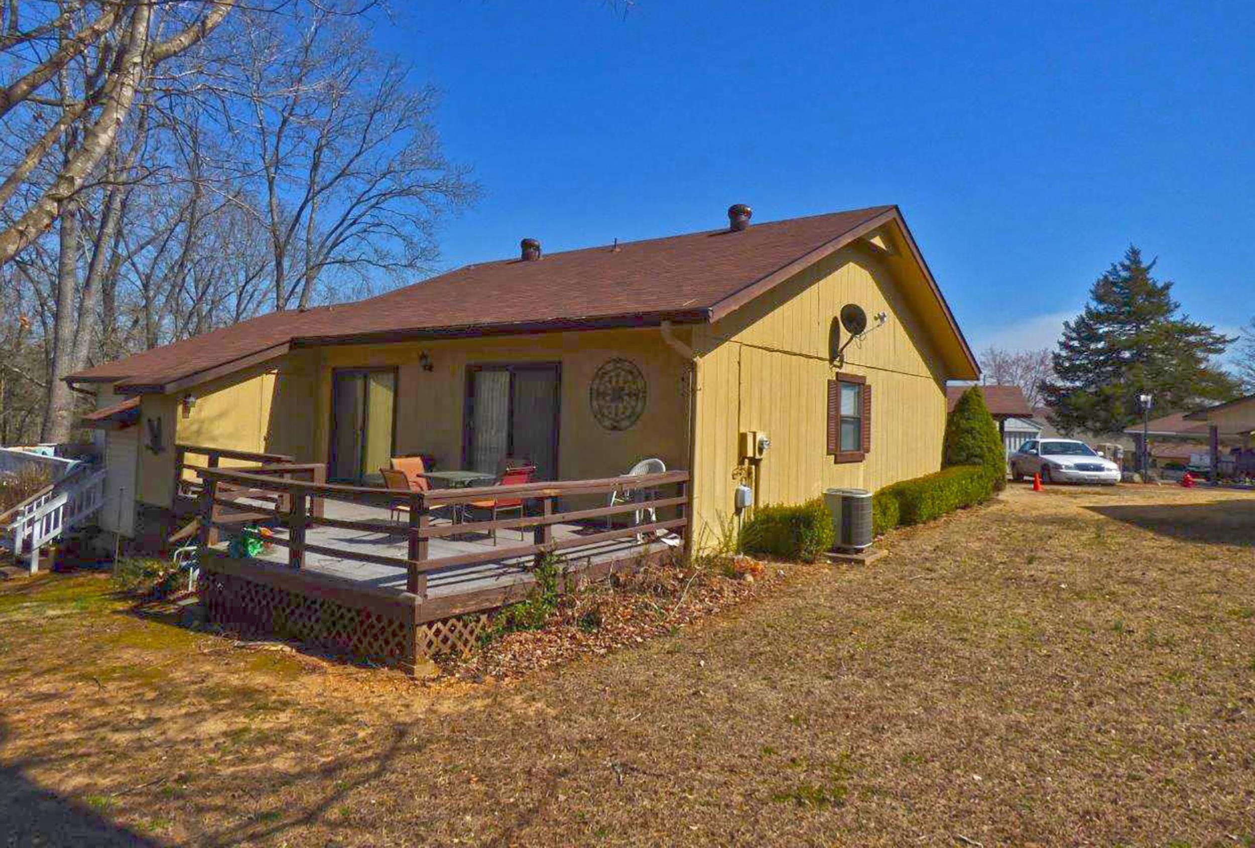 24  Tenkiller  Cherokee Village, AR