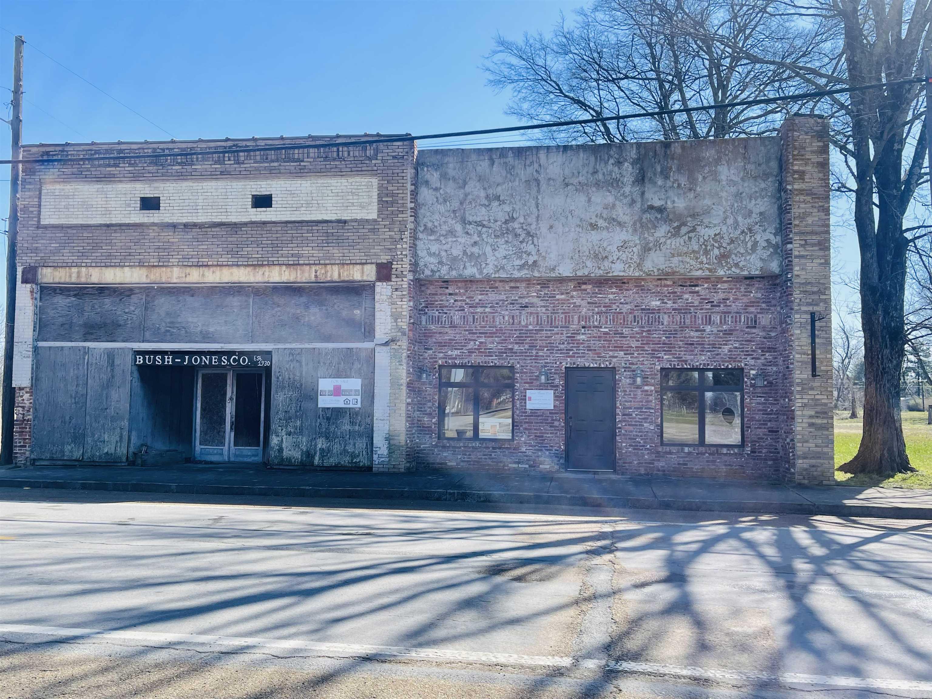122 W Main  Cotton Plant, AR