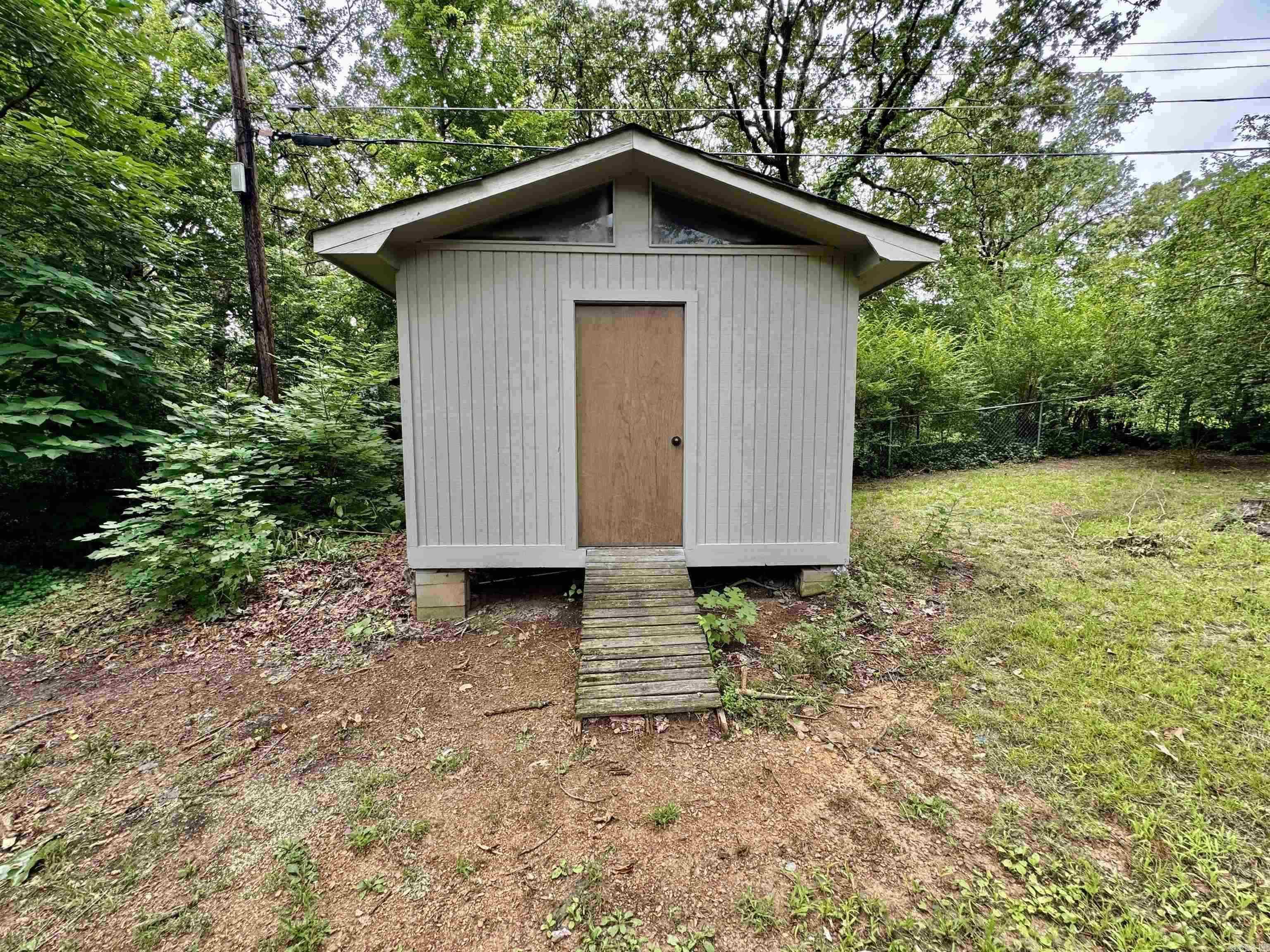 900 W 51st St  North Little Rock, AR