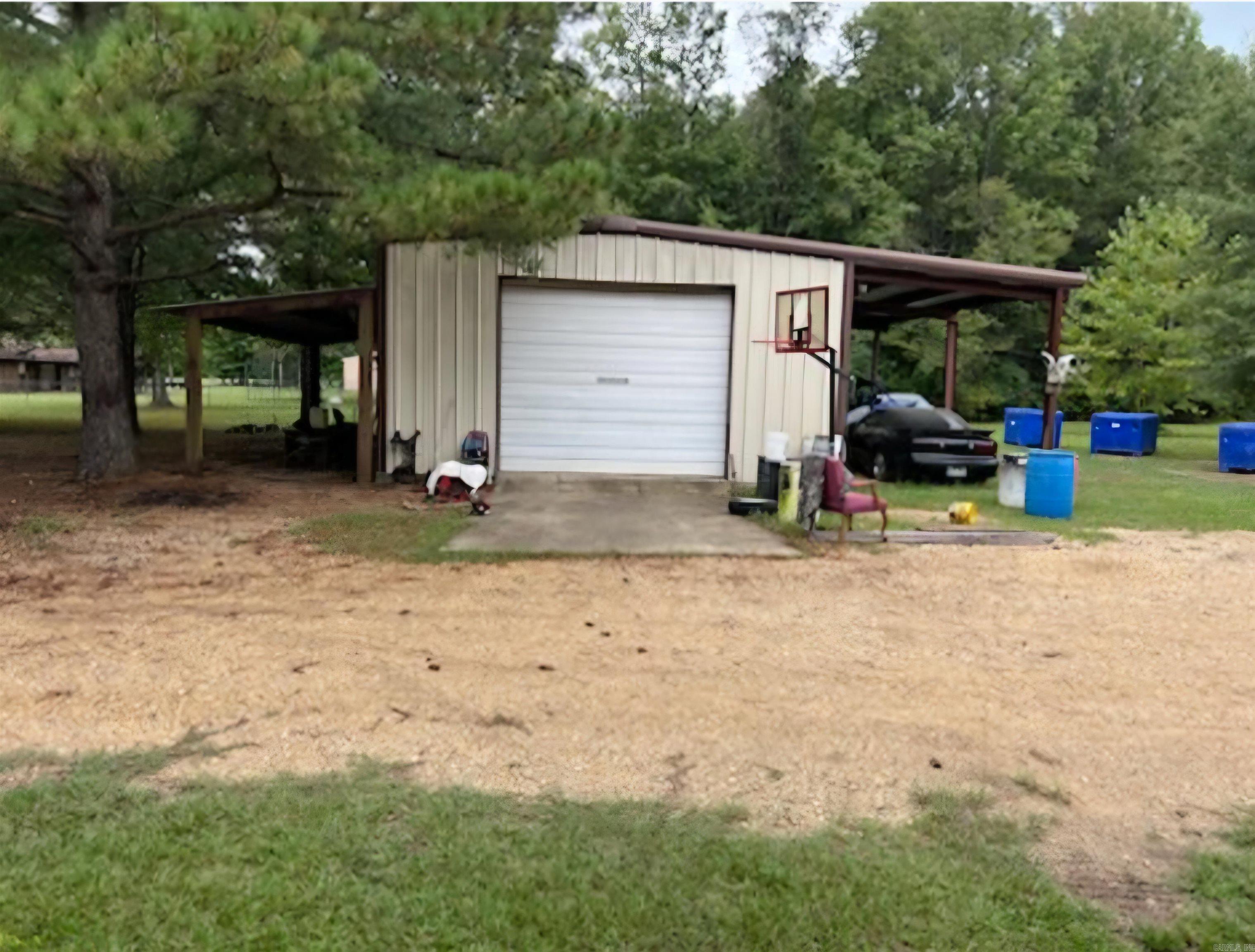 2324  Barkada Rd  Monticello, AR