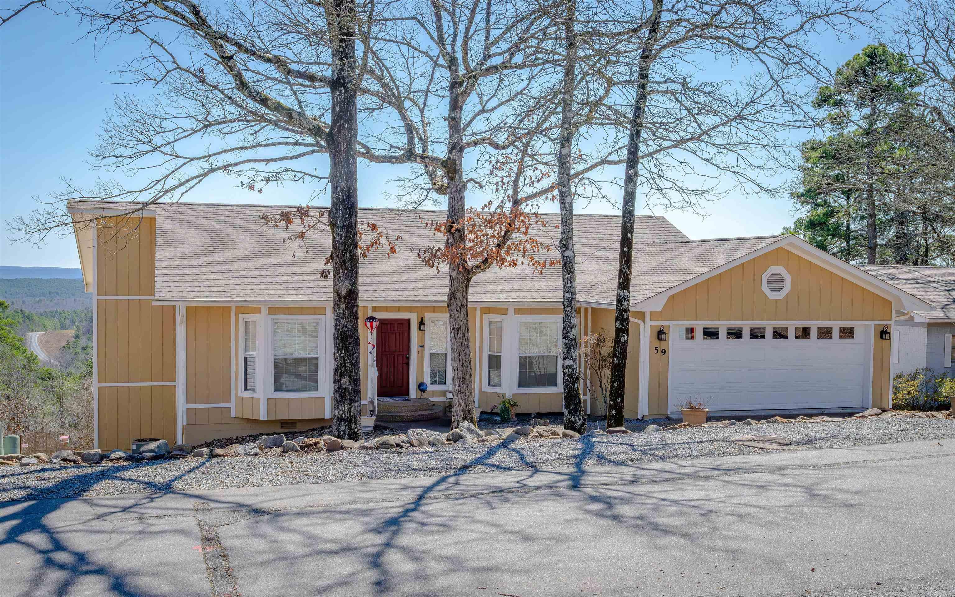 59  Almazan  Hot Springs Village, AR
