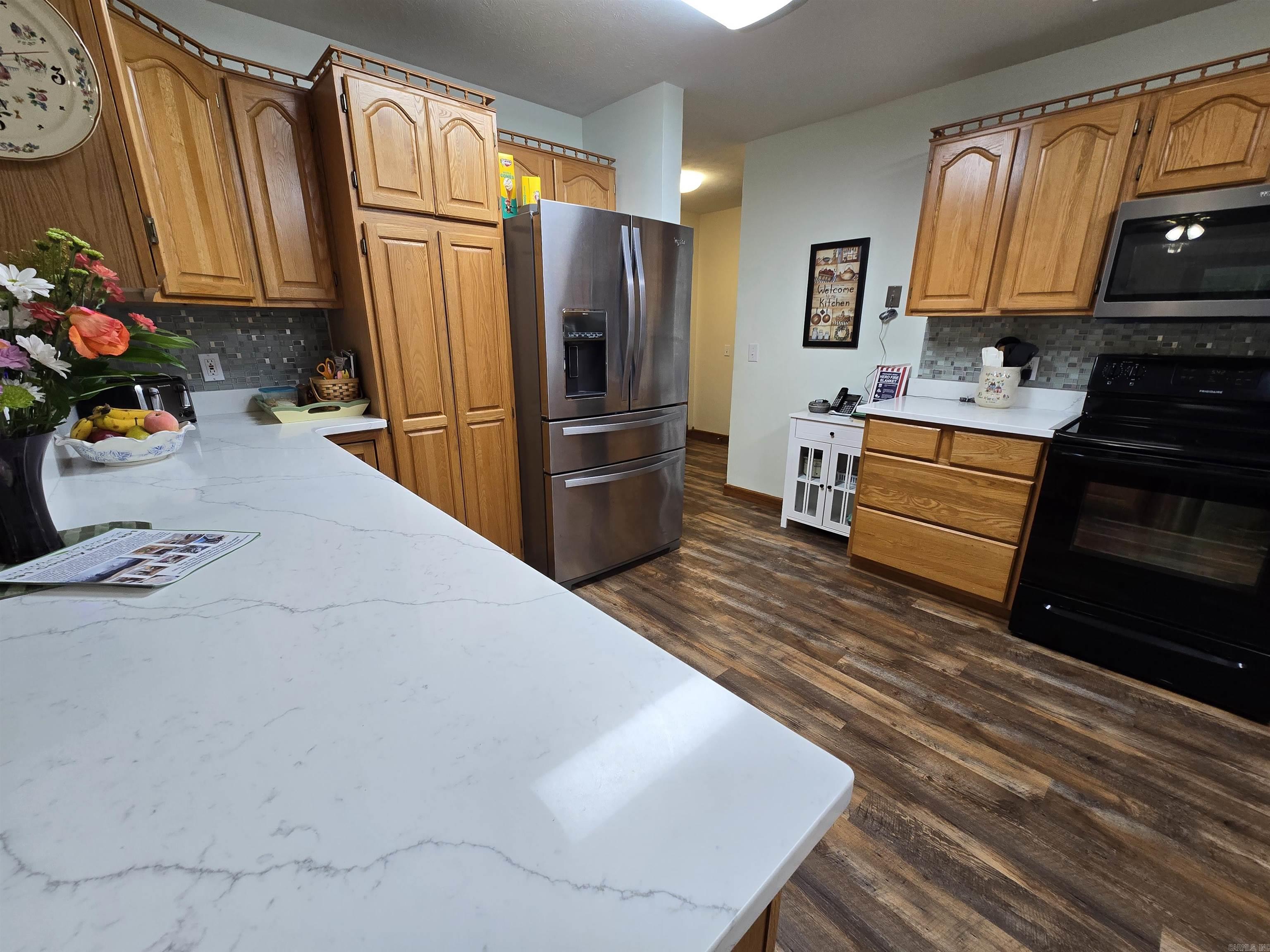 691  691 CR 901  Midway, AR