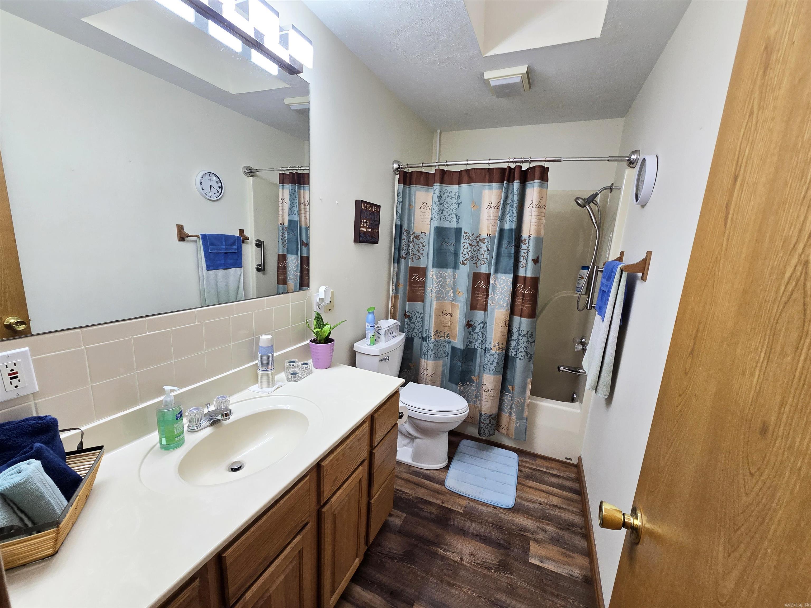 691  691 CR 901  Midway, AR