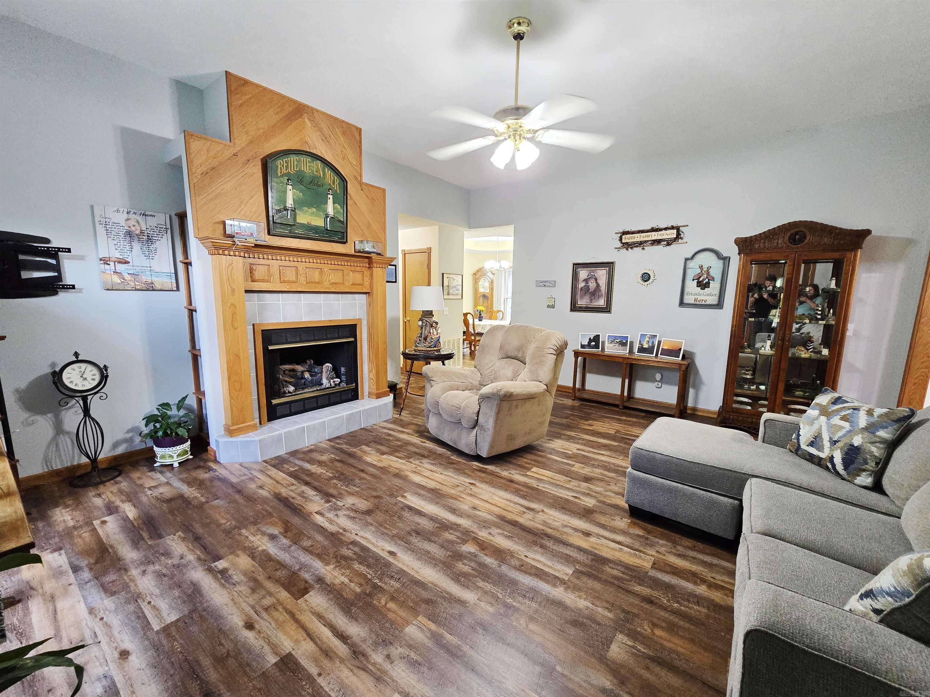 691  691 CR 901  Midway, AR