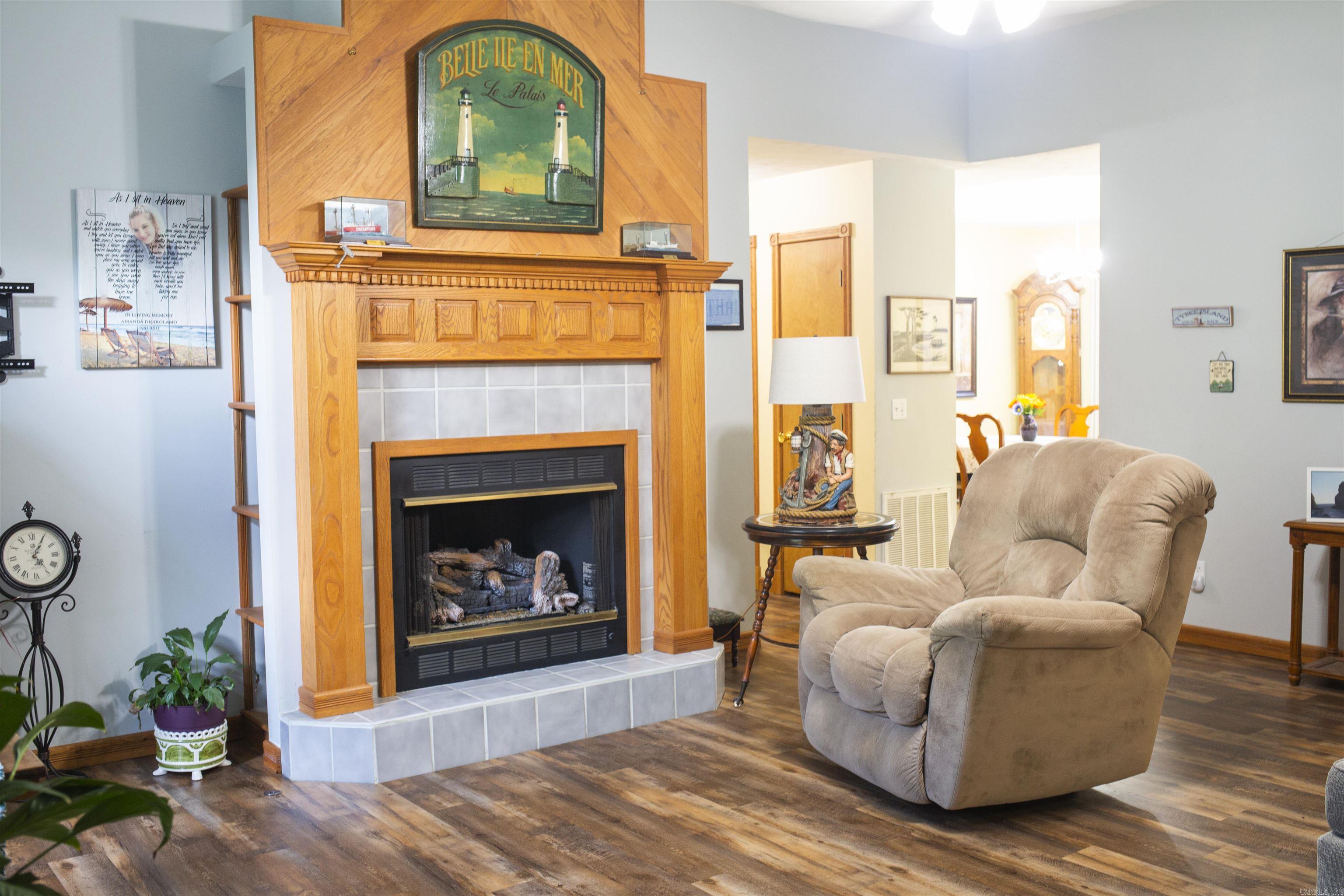691  691 CR 901  Midway, AR