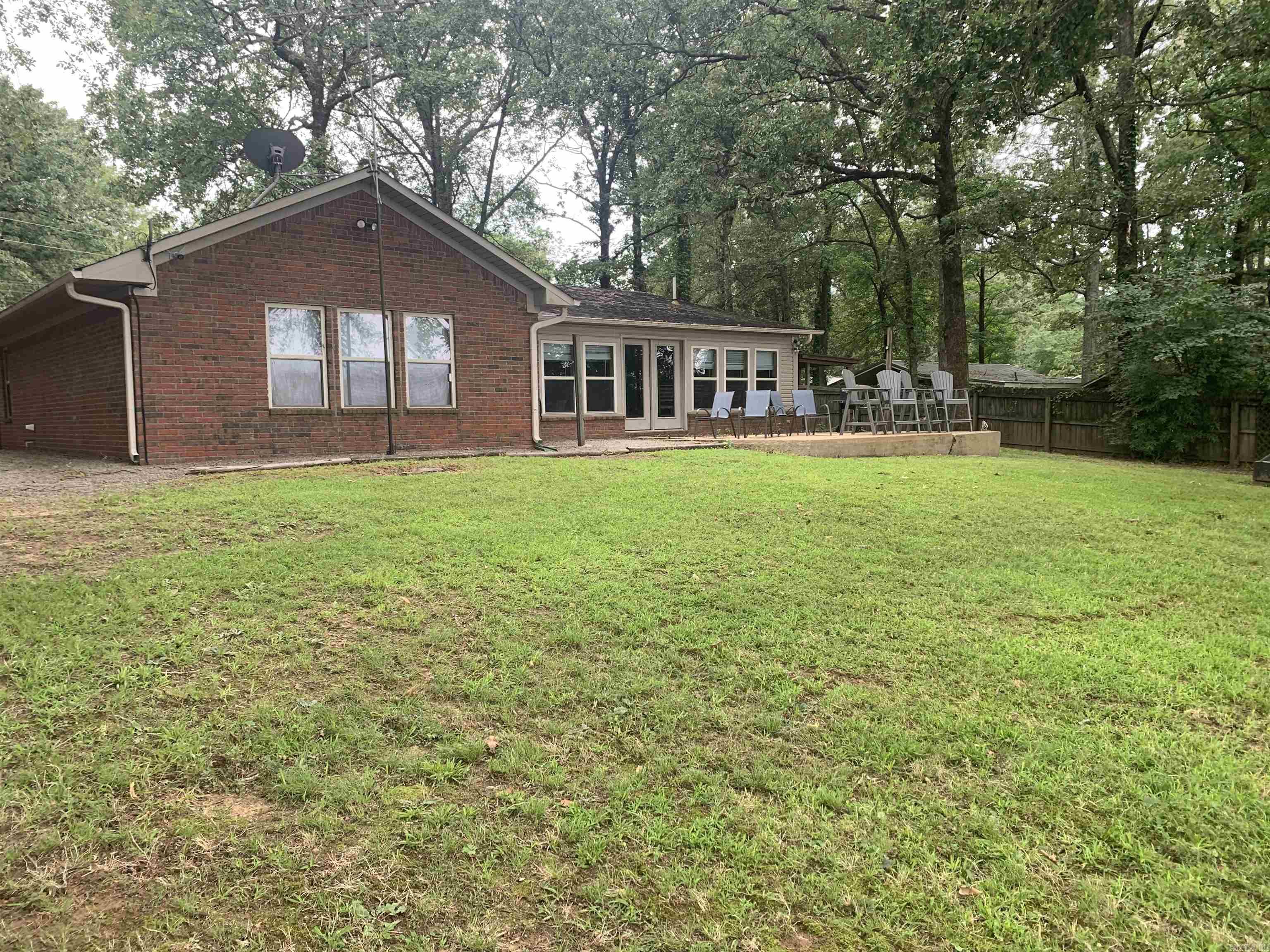 255  Pine Valley Loop  Houston, AR