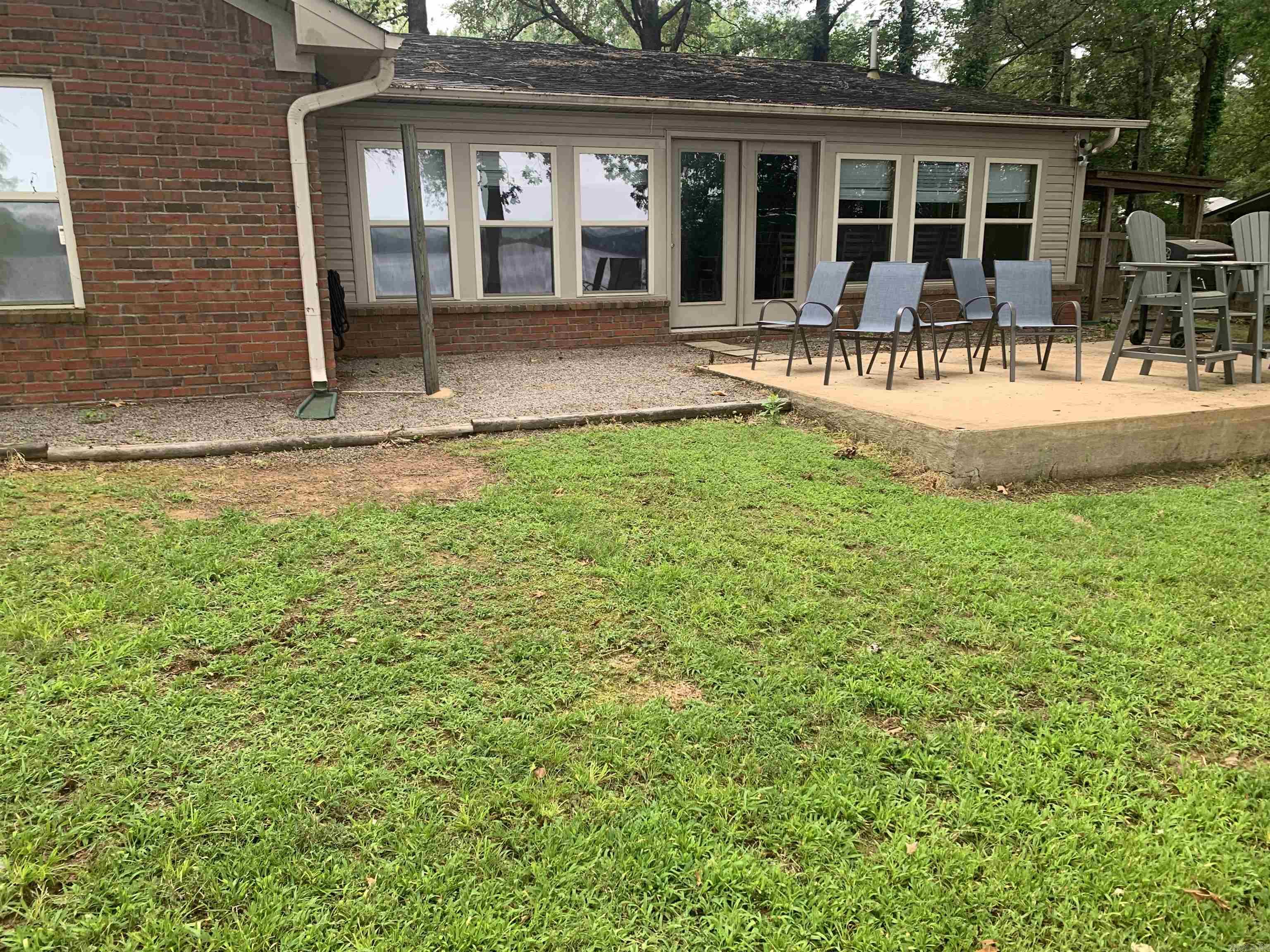 255  Pine Valley Loop  Houston, AR