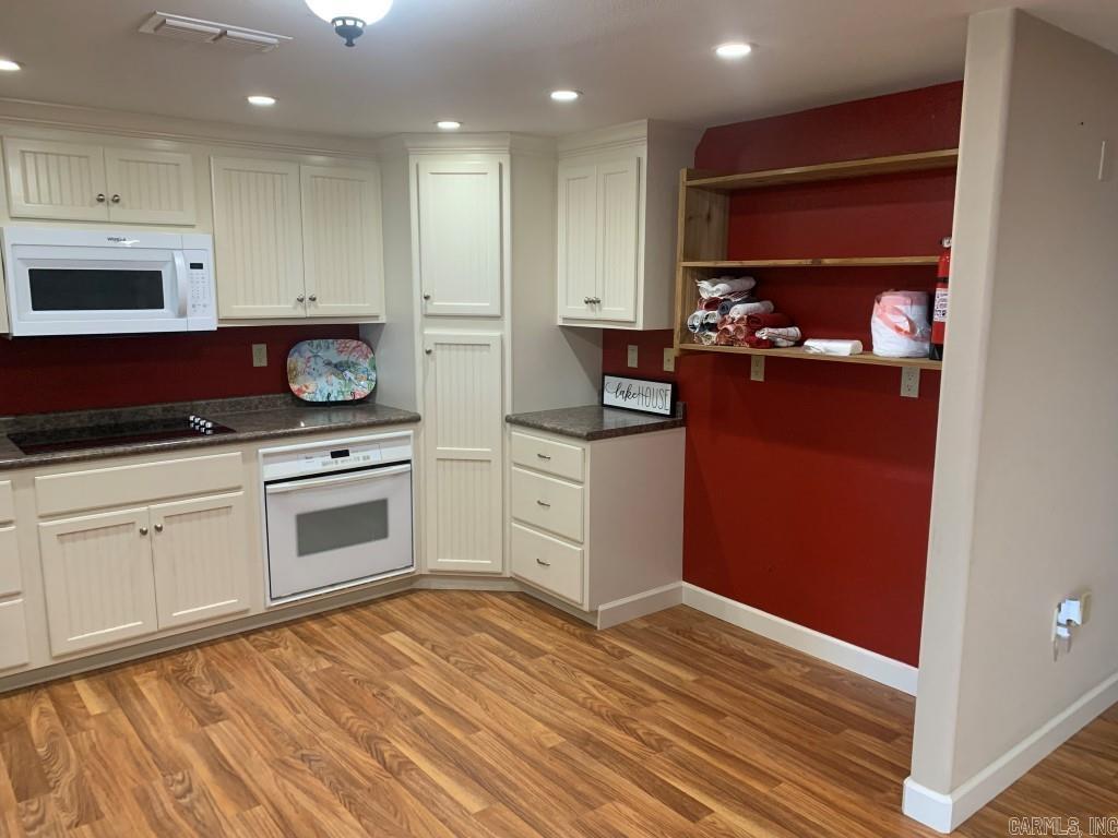 255  Pine Valley Loop  Houston, AR